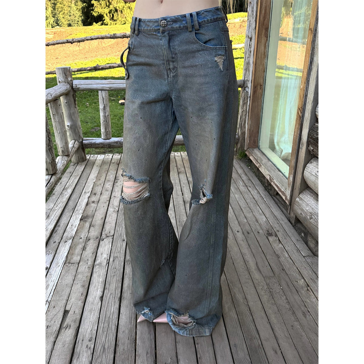 Rase_le_sol_Distressed_Low_Rise_Loose_Straight_Fit_Cotton_Women's_Distressed_Jeans_1077894811949_MISSTT