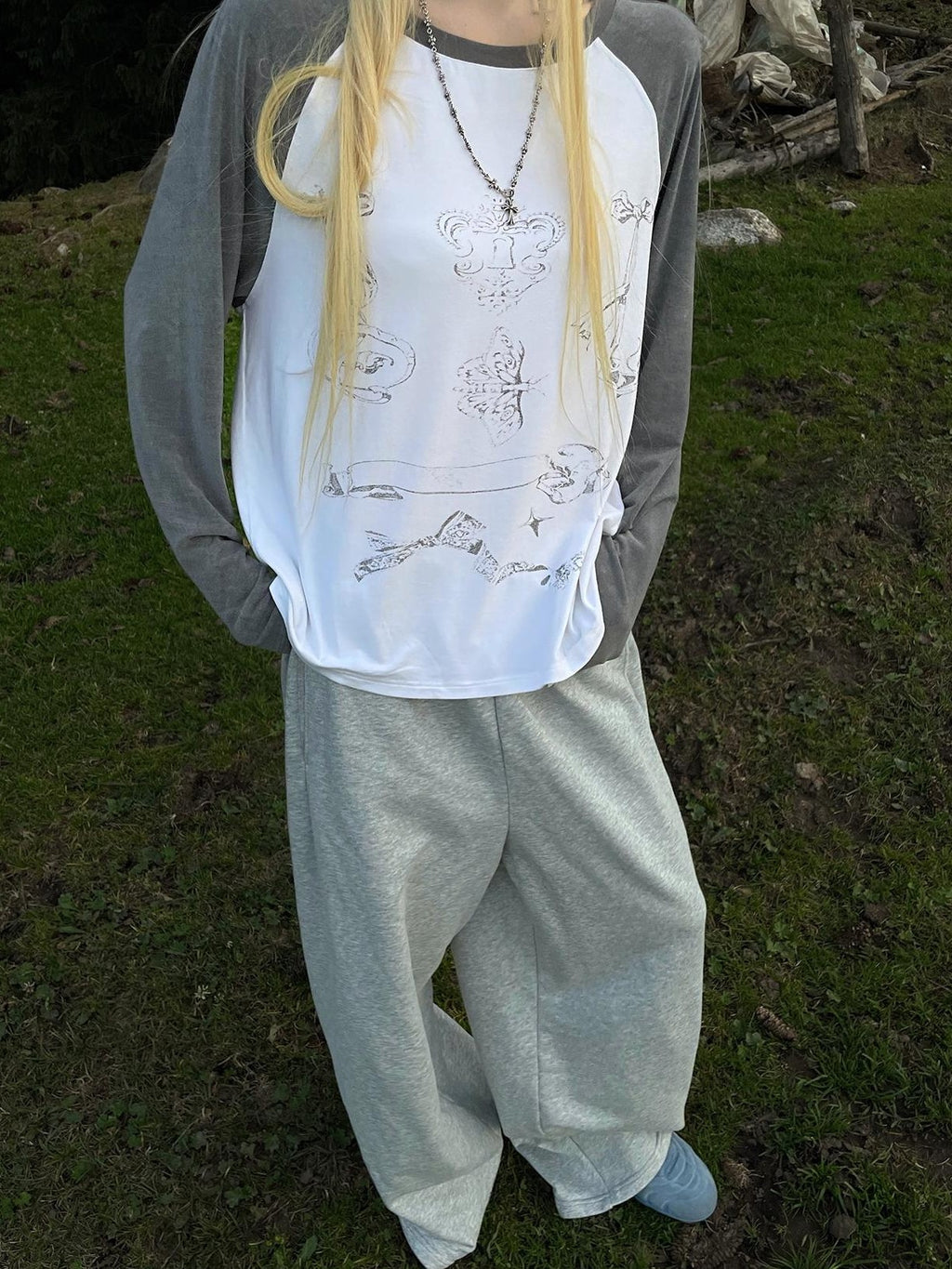 Rase le sol Doodle Lines Print Raglan Sleeve Women's Viscose Long Sleeve T-shirts