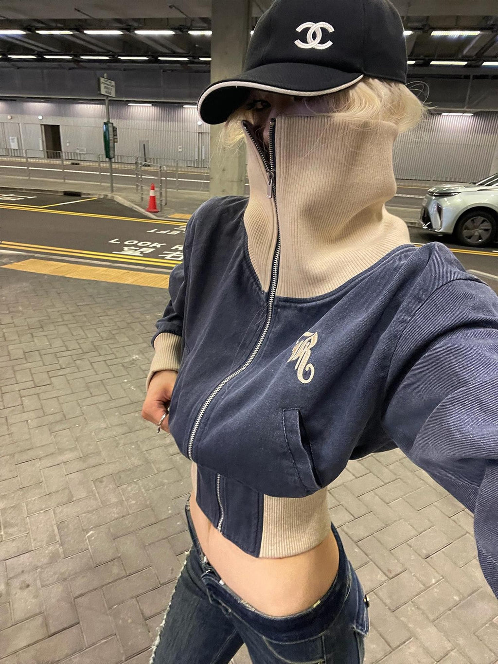 Rase le sol Embroidered Knit Panel Slim Fit Women's Cotton Cropped Jackets