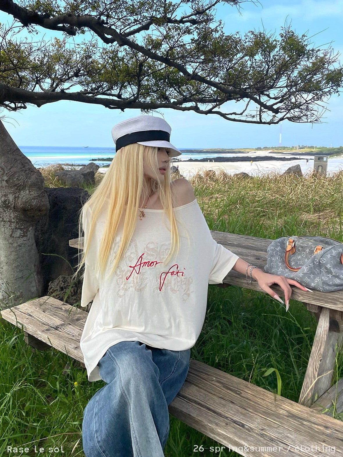 Rase le sol Embroidered Off Shoulder Loose Short Sleeve Women's Oversized T-shirts