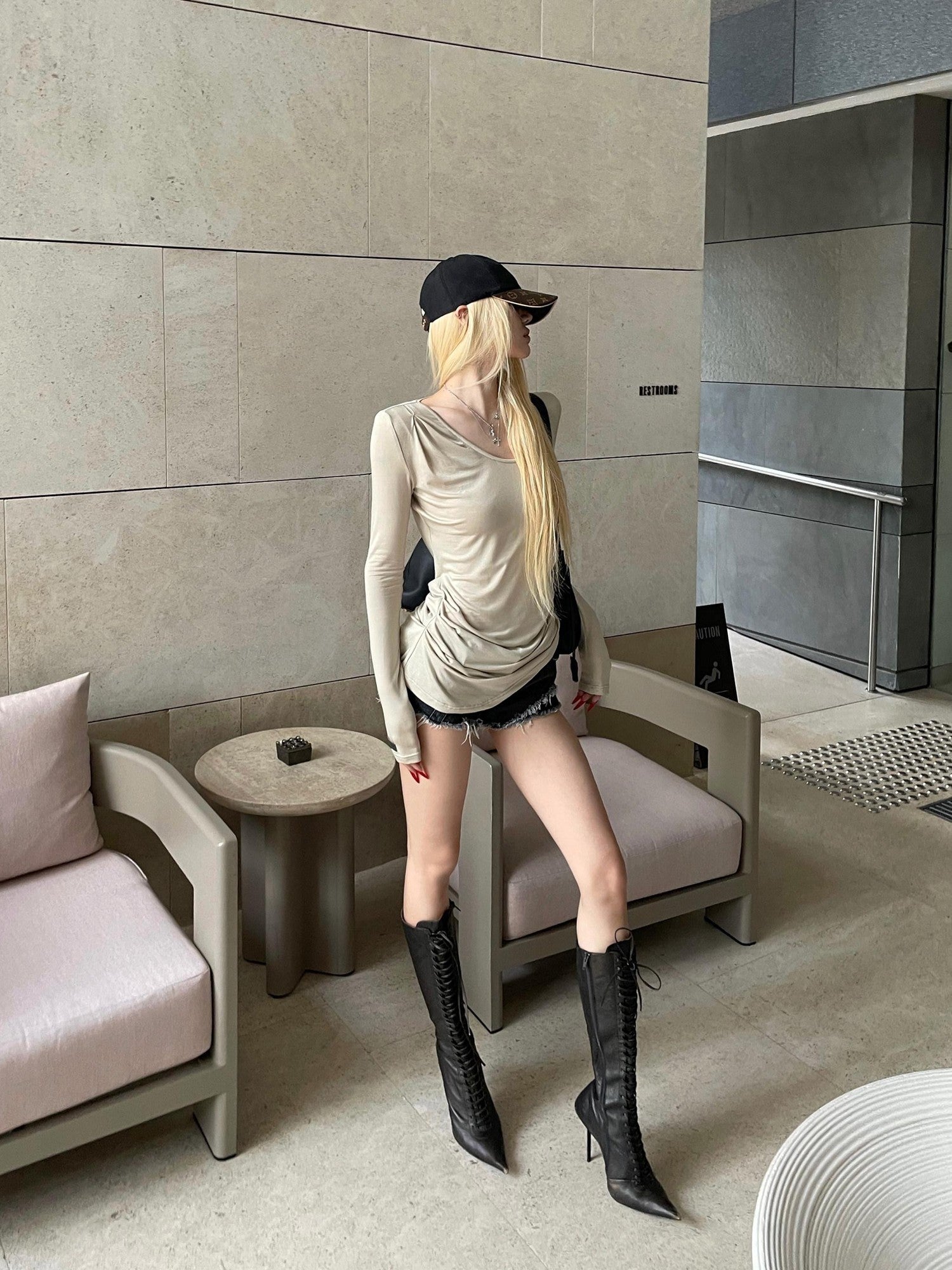 Rase le sol Fate Apostle Back Print Ruched Women's Slim Fit Long Sleeve T-shirts