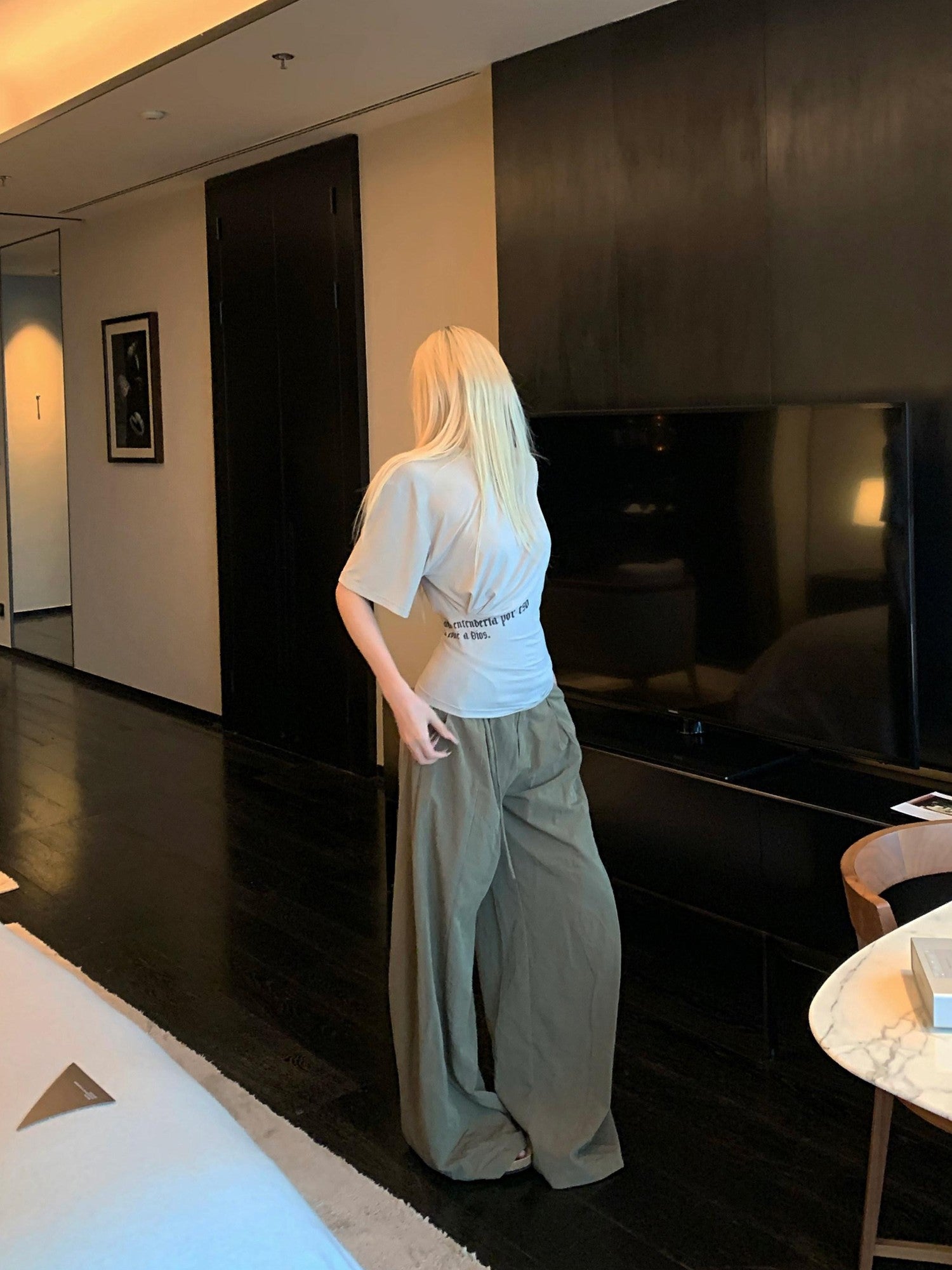 Rase le sol Fitted Ruched Waist Cinching American Inspired Women's Short Sleeve T-shirts