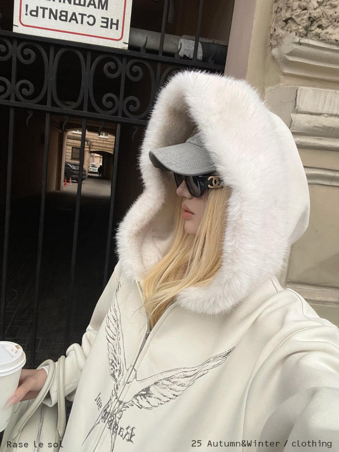 Rase le sol Fleeting Birds Print Fur Collar Women's Fleece Lined Zip-up Hoodies