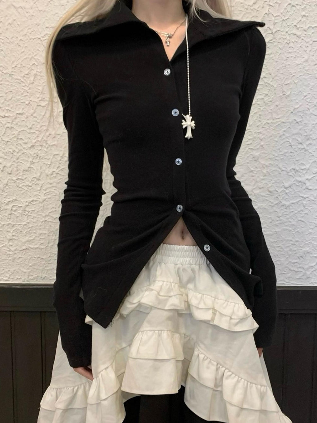 Rase le sol Gothic Doll Black Slim Waist Cinched Cropped Women's Knit Cardigans