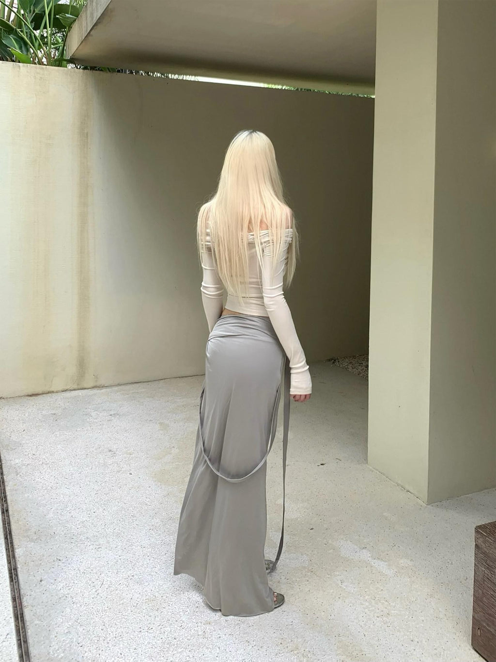 Rase le sol Gray Asymmetrical Hem Longline Fitted Women's Bodycon Skirts