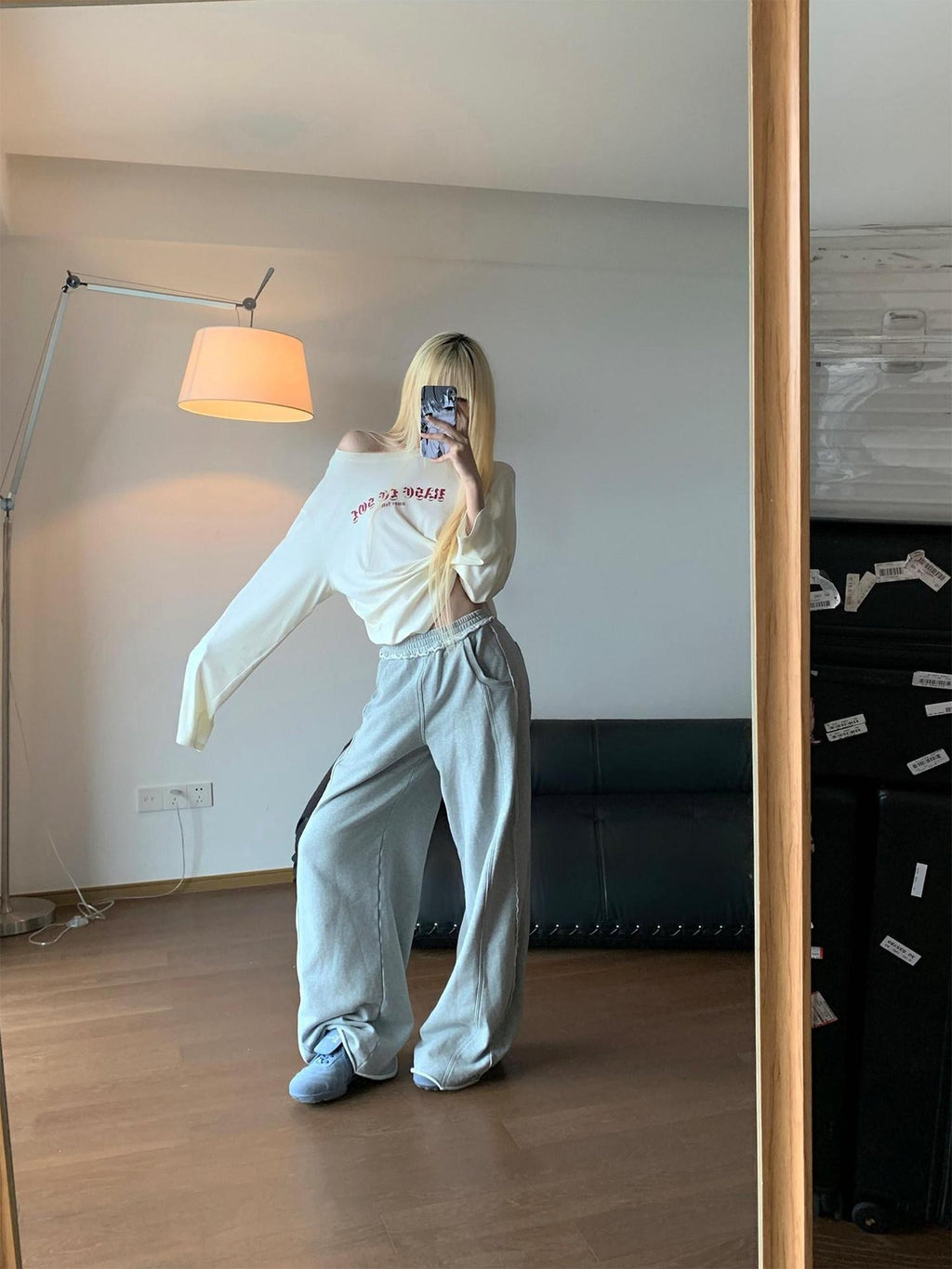 Rase le sol Gray Cuffed Low Waist Relaxed Straight Women's Wide-leg Pants