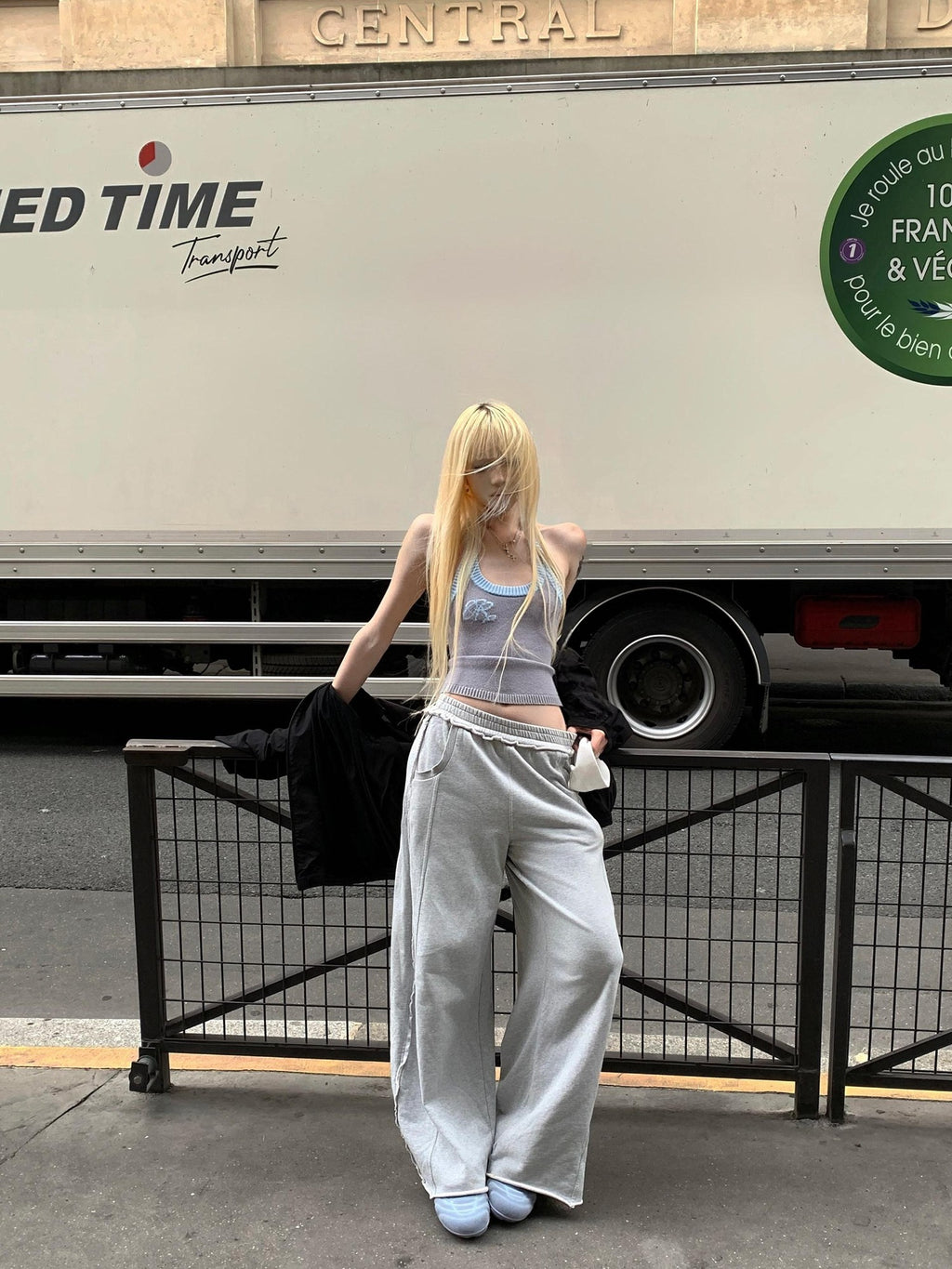 Rase le sol Gray Cuffed Low Waist Relaxed Straight Women's Wide-leg Pants