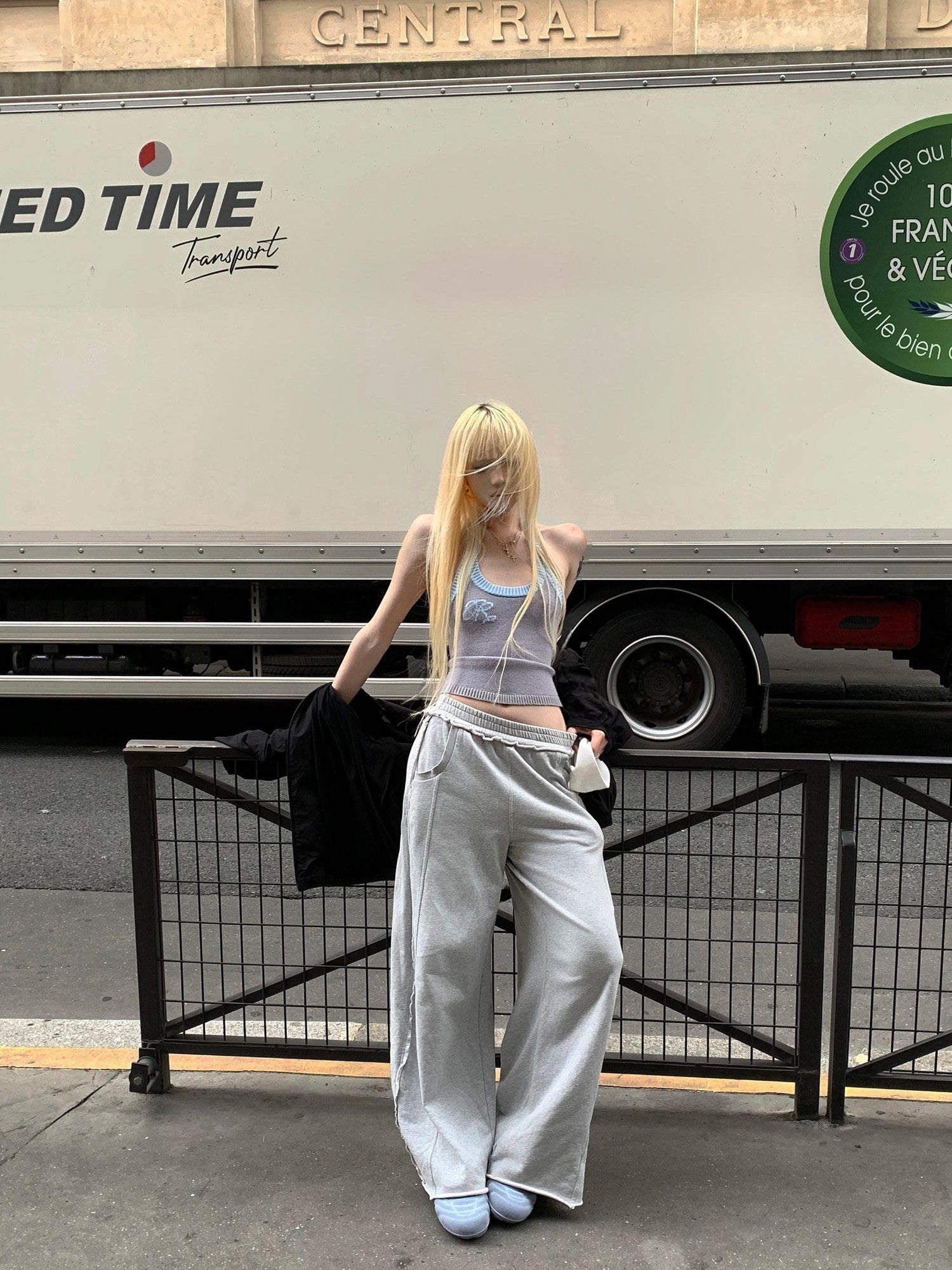 Rase le sol Gray Cuffed Low Waist Relaxed Straight Women's Wide-leg Pants