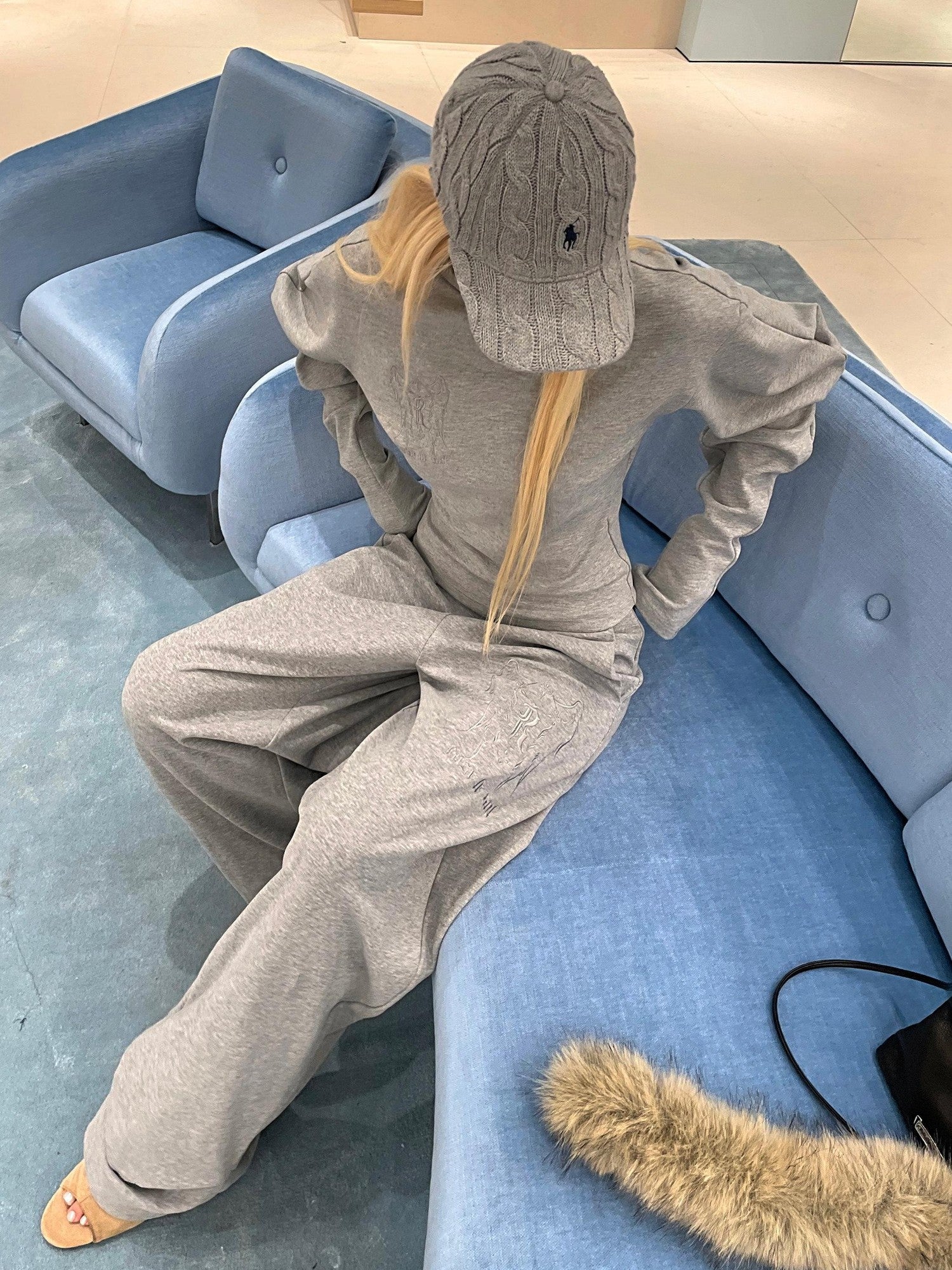 Rase le sol Gray Embroidered Relaxed Lounge Straight Leg Women's Sweatpants