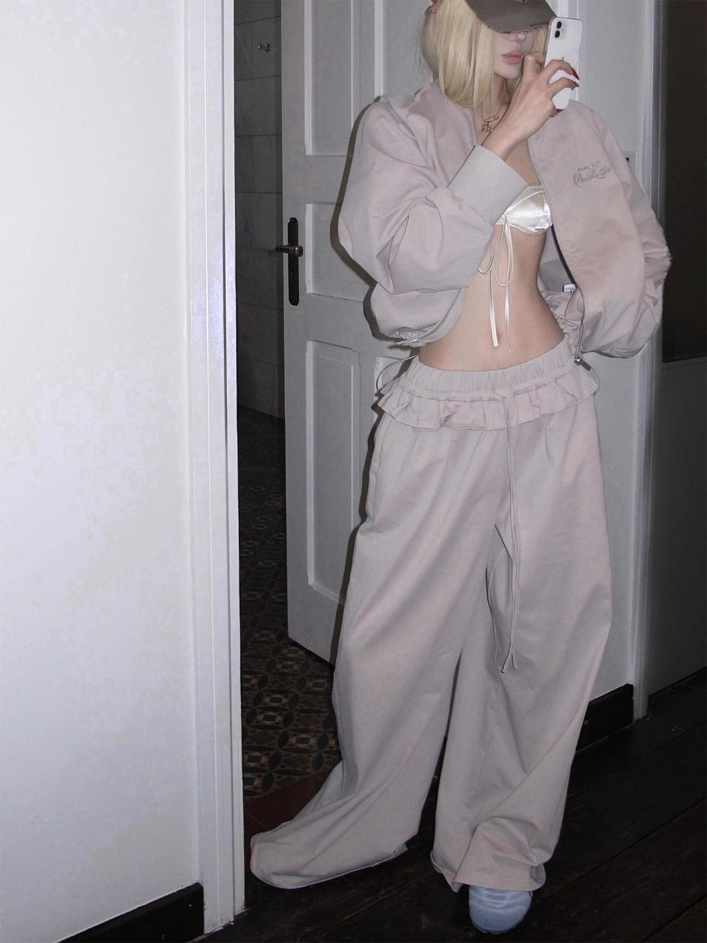 Rase le sol Gray Stand Collar Cropped Jacket Wide Leg Sweatpants Women's Tracksuit Sets