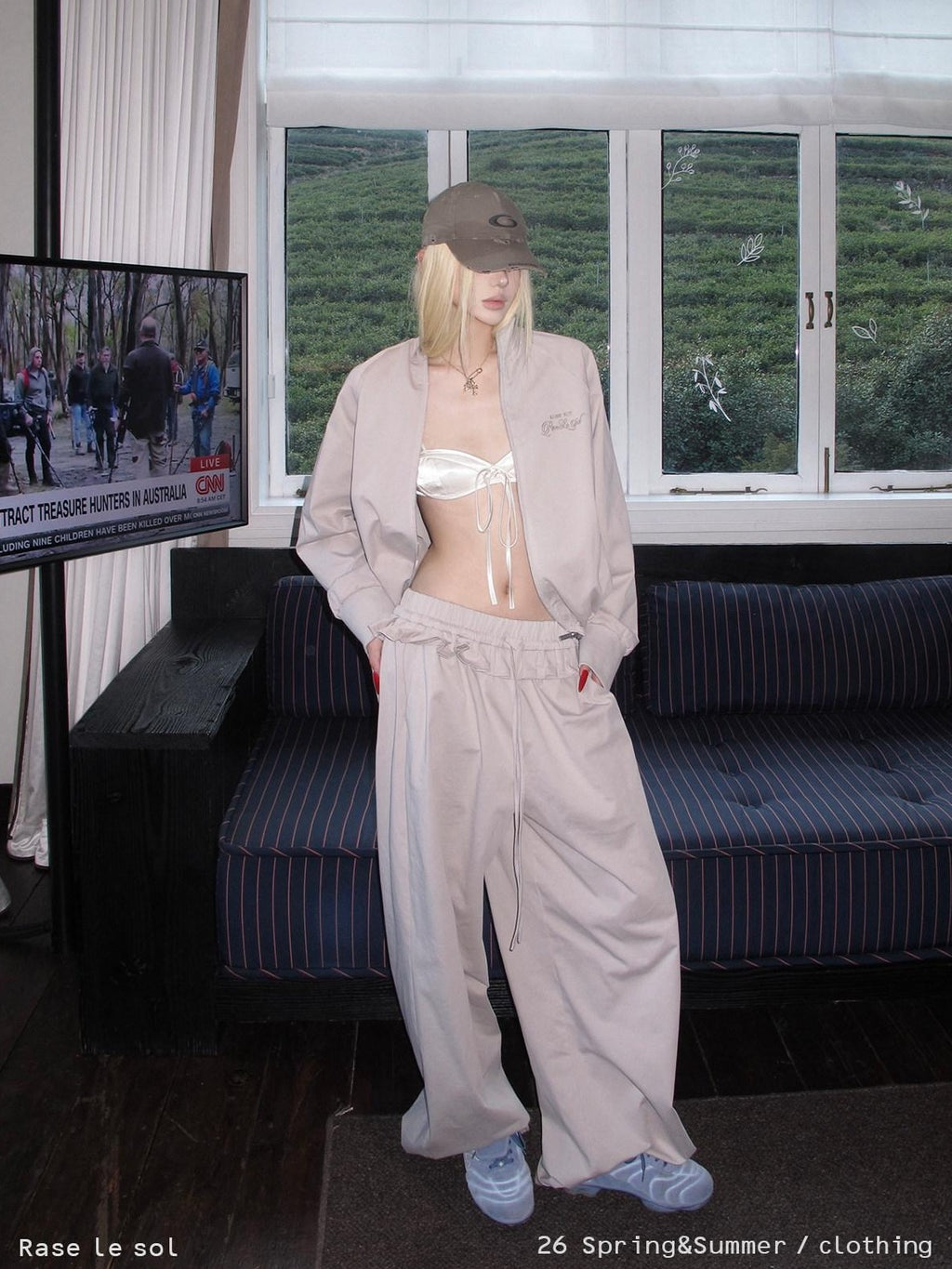 Rase le sol Gray Stand Collar Cropped Jacket Wide Leg Sweatpants Women's Tracksuit Sets
