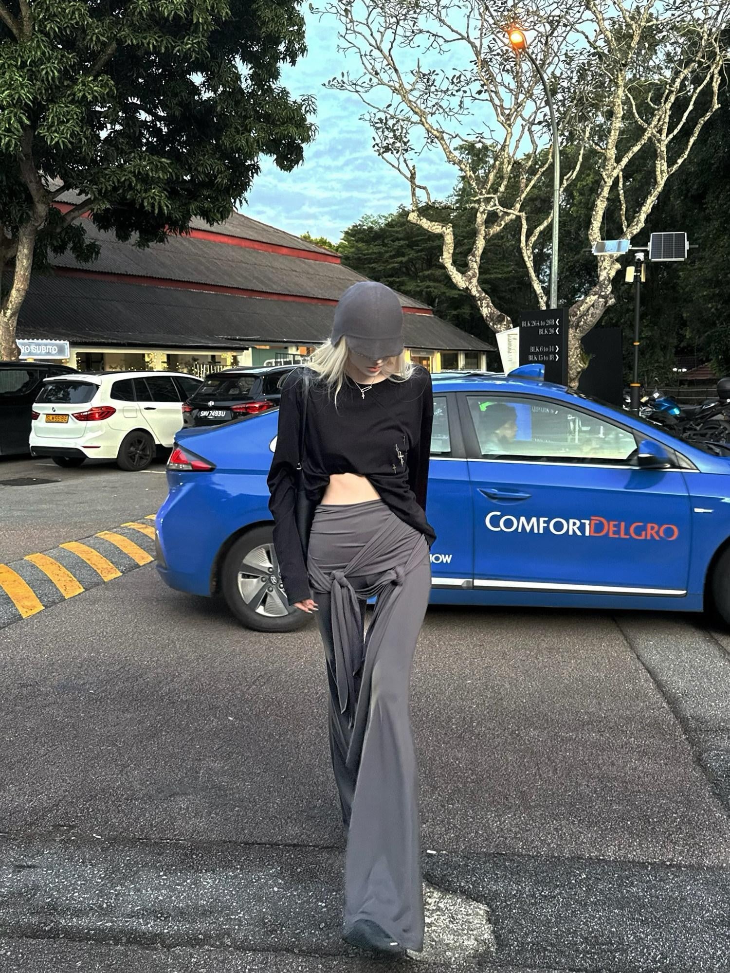 Rase le sol Gray Twisted Knot Micro Flare Drapey Relaxed Women's Bootcut Pants
