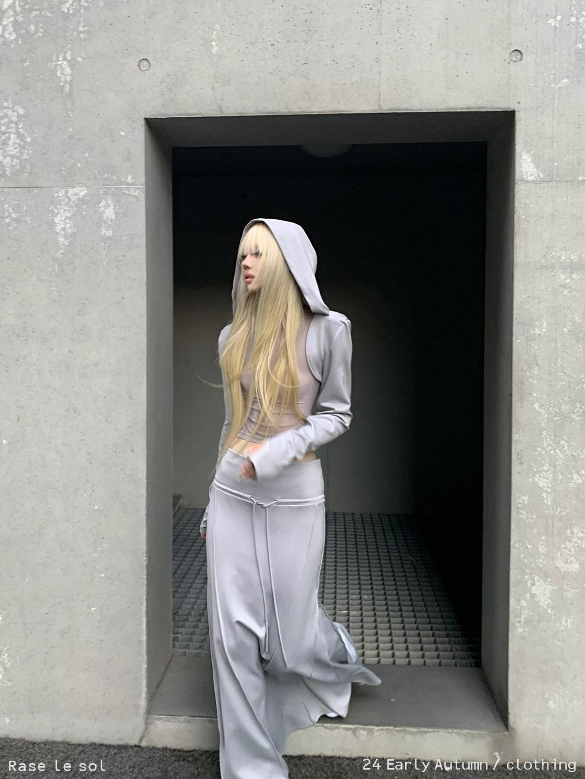 Rase le sol Grey Hooded Sweatshirt Vest With Mermaid Hem Skirt Women's Matching Skirt Sets