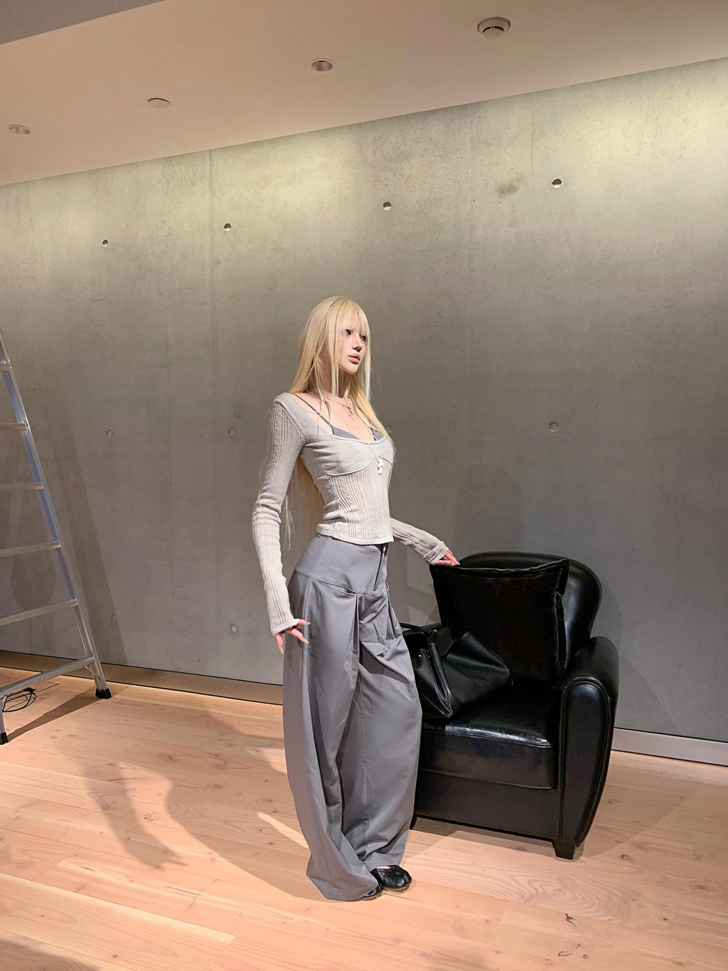 Rase le sol Grey Low Waist Relaxed Tailored Straight Women's Wide-leg Pants