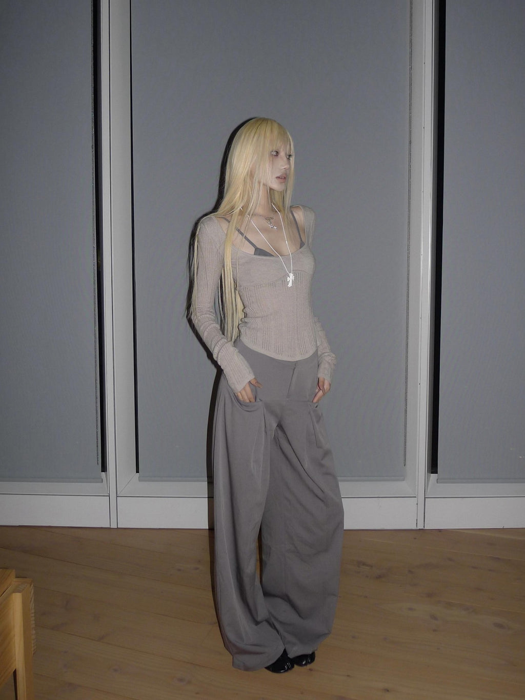 Rase le sol Grey Low Waist Relaxed Tailored Straight Women's Wide-leg Pants