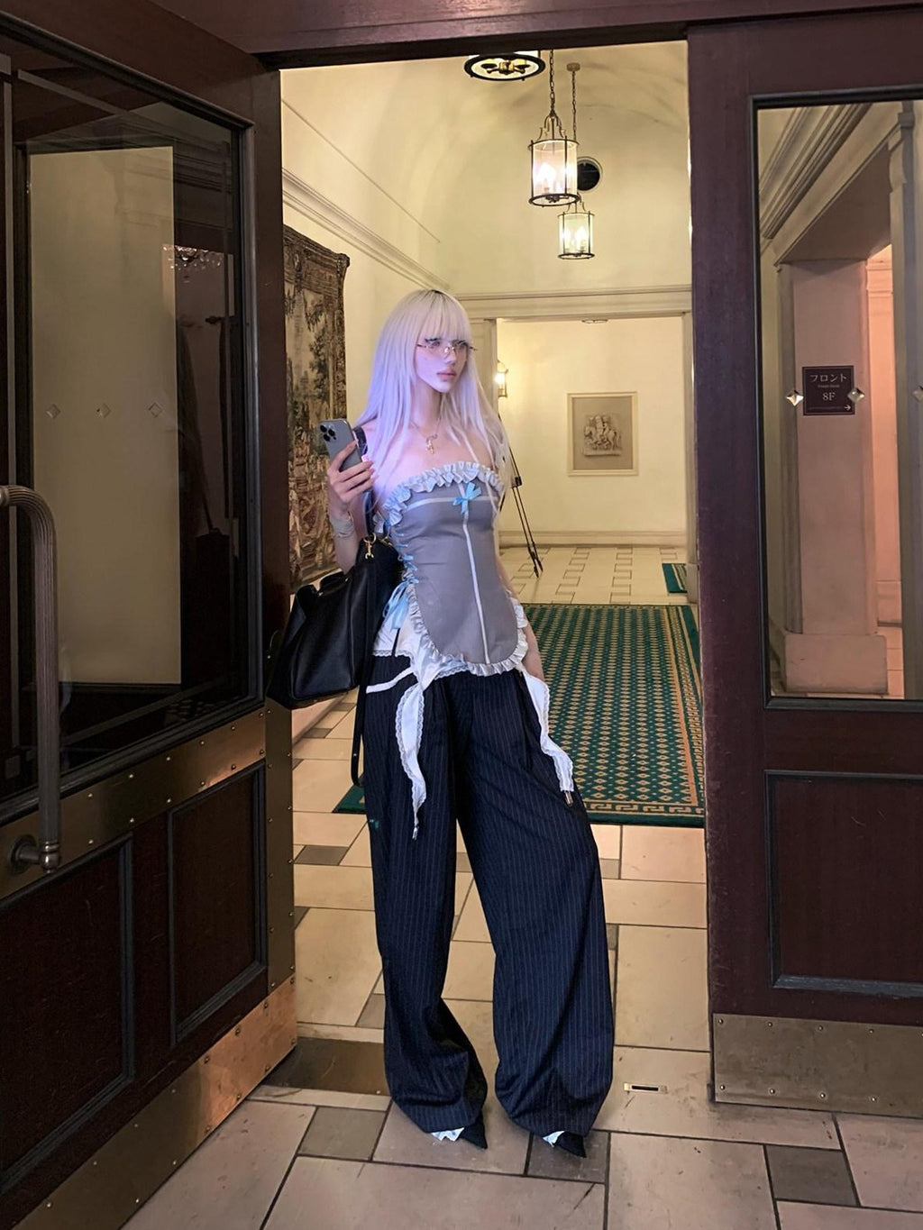 Rase le sol Grey Striped Tailored Draped Relaxed Fluid Women's Wide-leg Pants