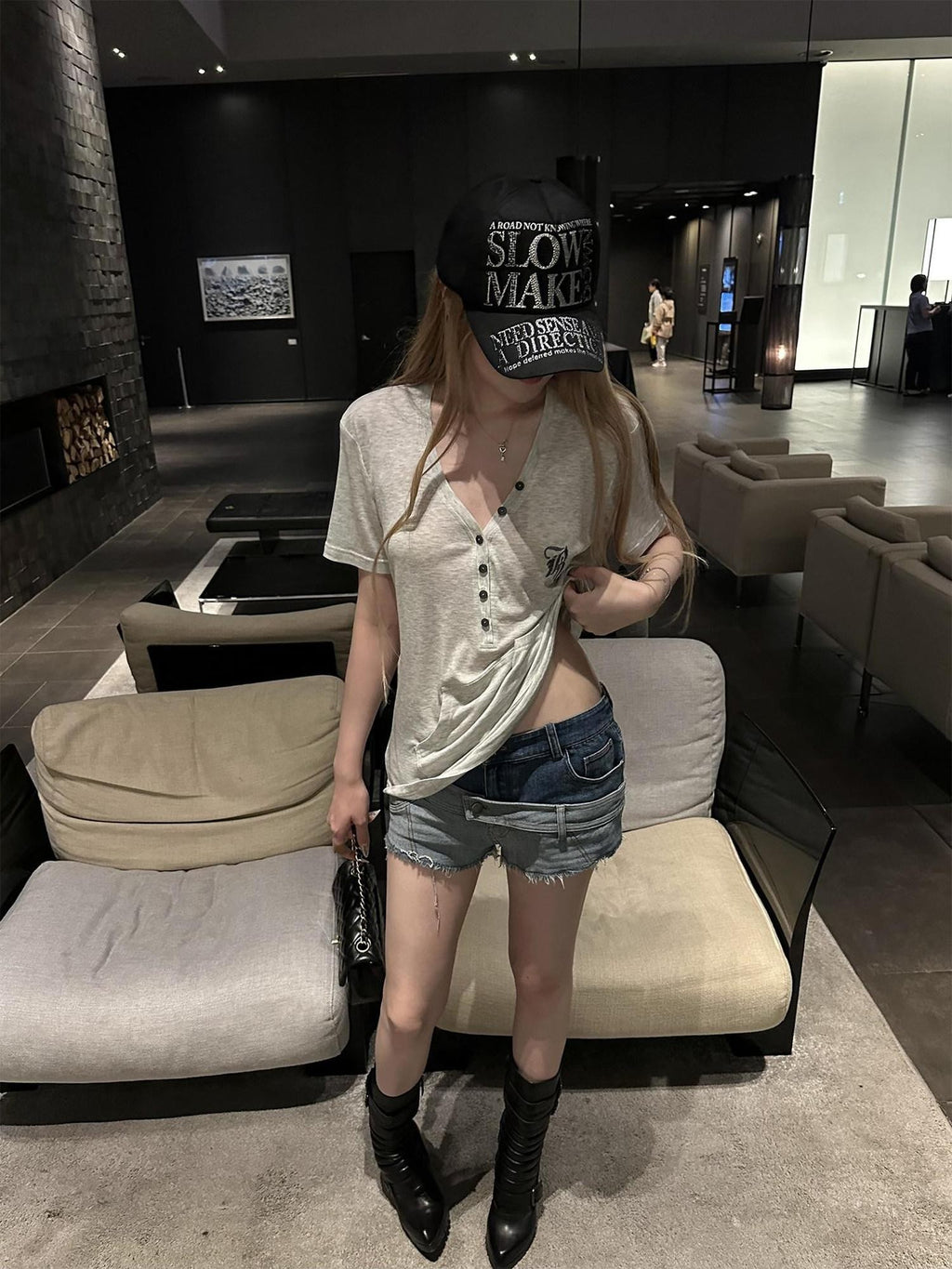 Rase le sol Heather Gray Embroidered R Pocket Women's Tencel Wool Short Sleeve T-shirts