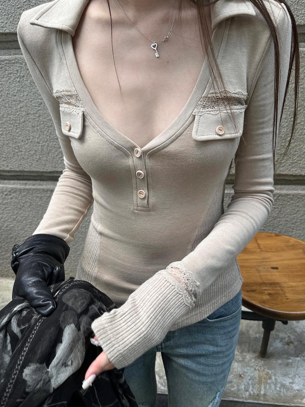 Rase le sol Henley Neck Lace Panel Slim Fit Women's Viscose Long Sleeve T-shirts