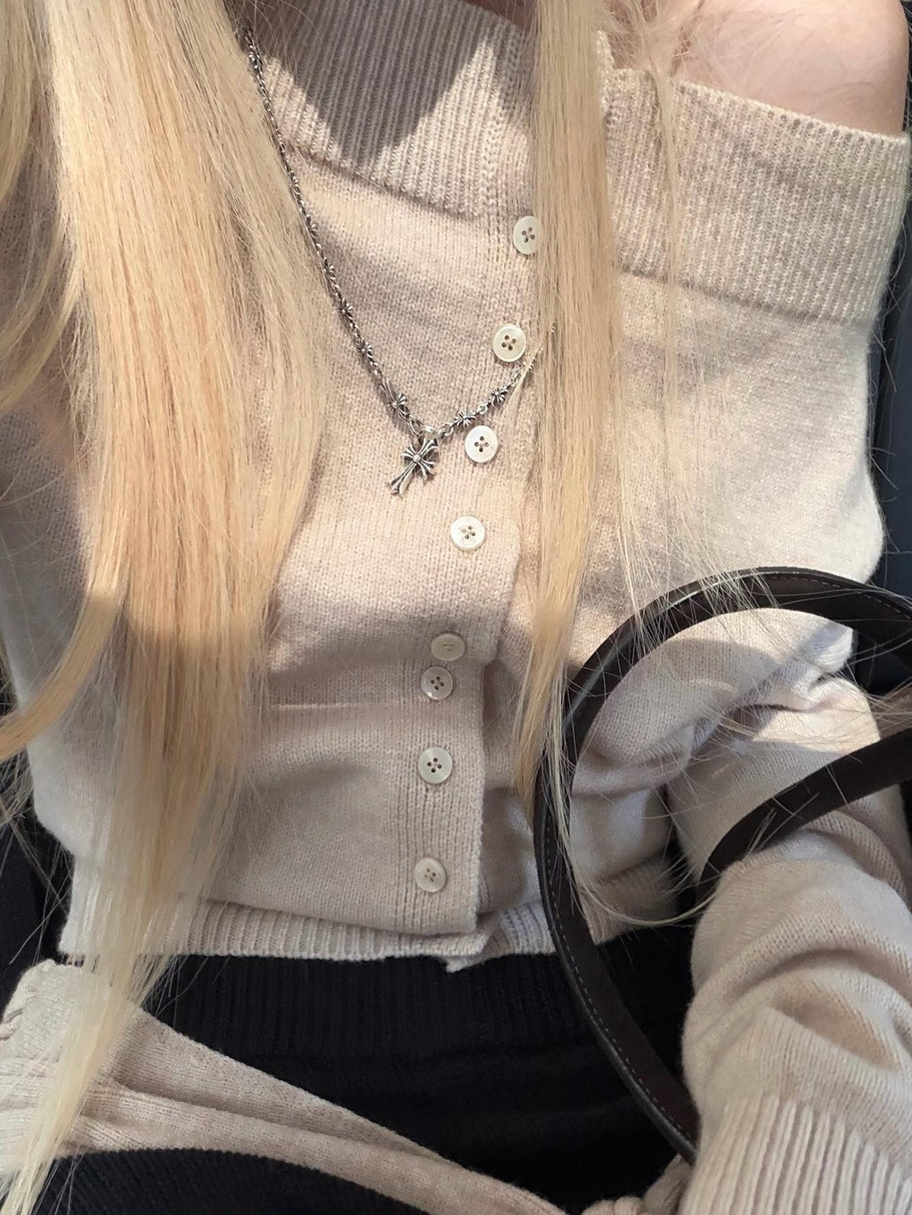 Rase le sol Khaki Off Shoulder Long Sleeve Soft Knit Cardigan Women's Sweaters