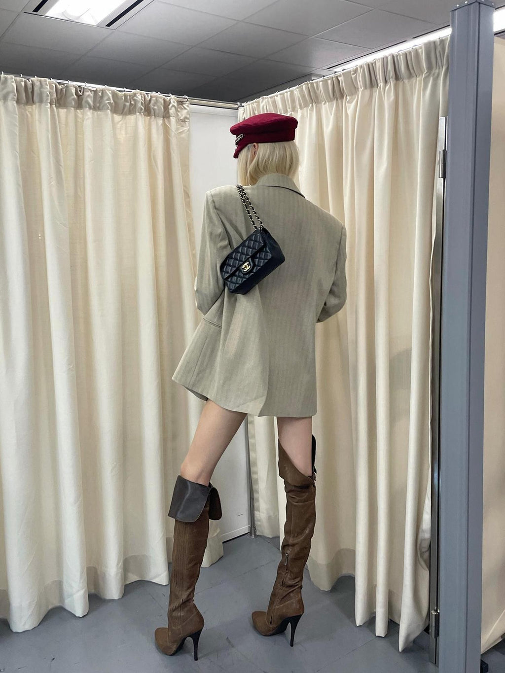 Rase le sol Khaki Peak Lapel Double Breasted Loose Padded Shoulder Spliced Women's Polyester Blazers