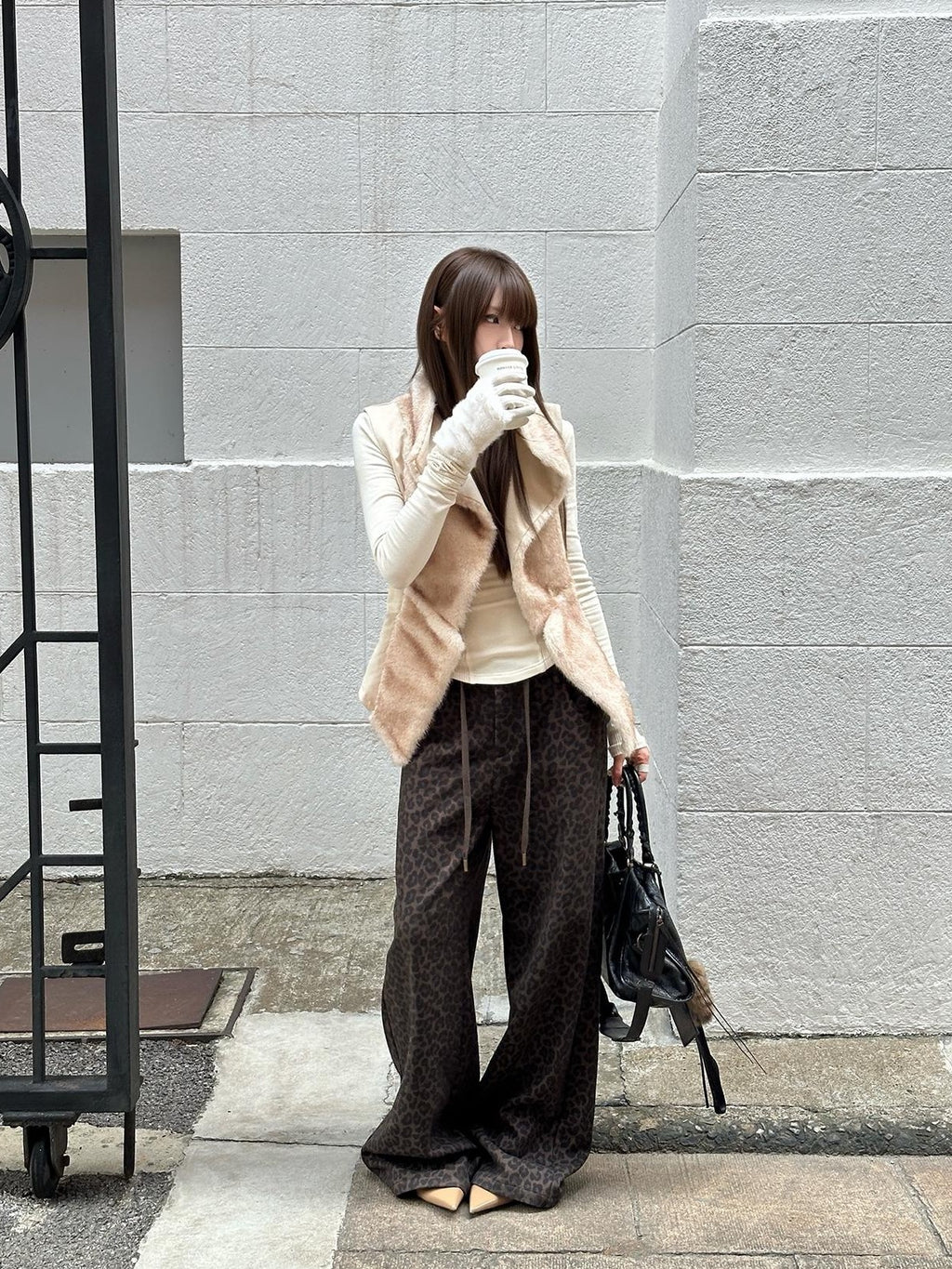 Rase le sol Leopard Print Knit Low Rise Women's Polyester Straight-leg Pants