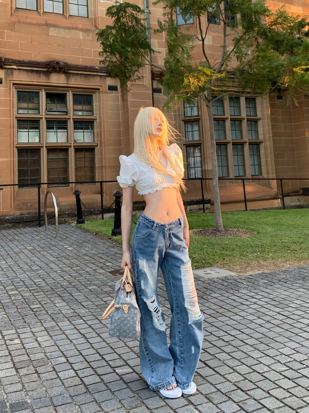 Rase_le_sol_Light_Wash_Distressed_Low_Rise_Relaxed_Straight_Women's_Denim_Bootcut_Jeans_902345129503_MISSTT