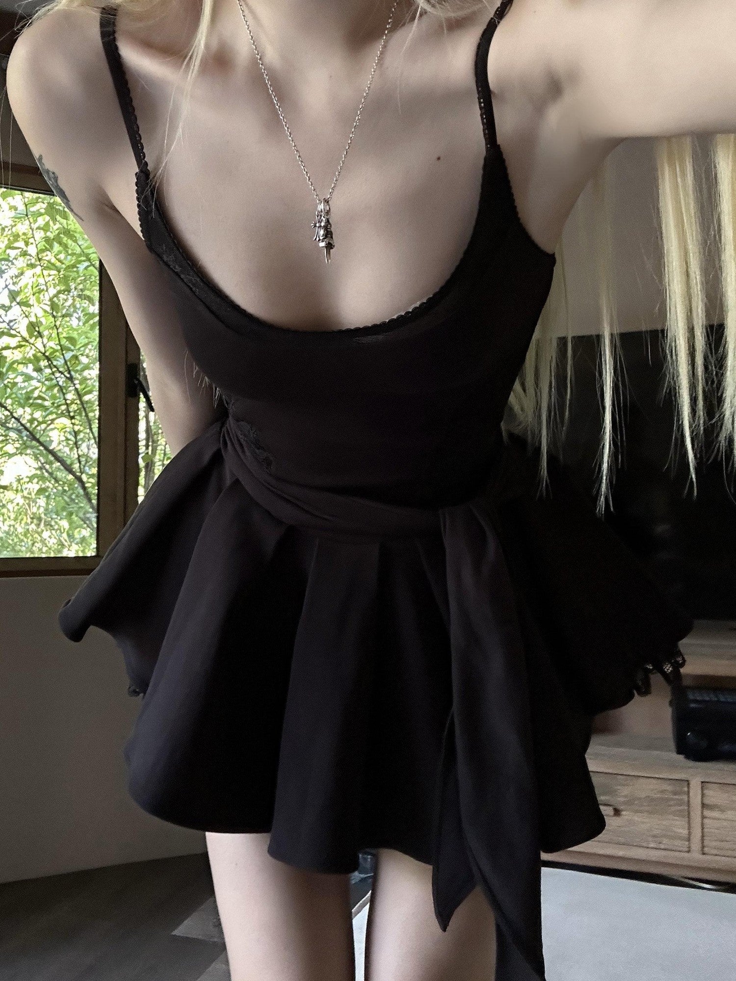 Rase le sol Little Black Lace Mesh Tulle Spaghetti Strap Puff Women's Slip Mini Dresses