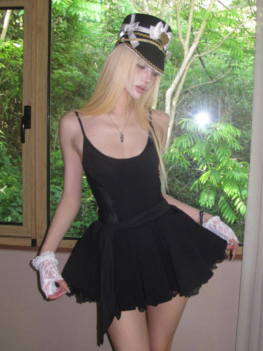Rase le sol Little Black Lace Mesh Tulle Spaghetti Strap Puff Women's Slip Mini Dresses