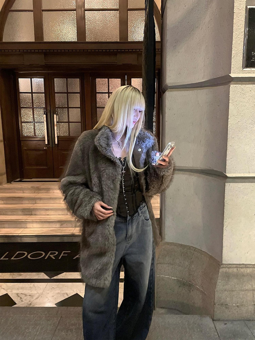 Rase le sol Mocha Oversized Mid Length Faux Shearling Women's Faux Fur Coats