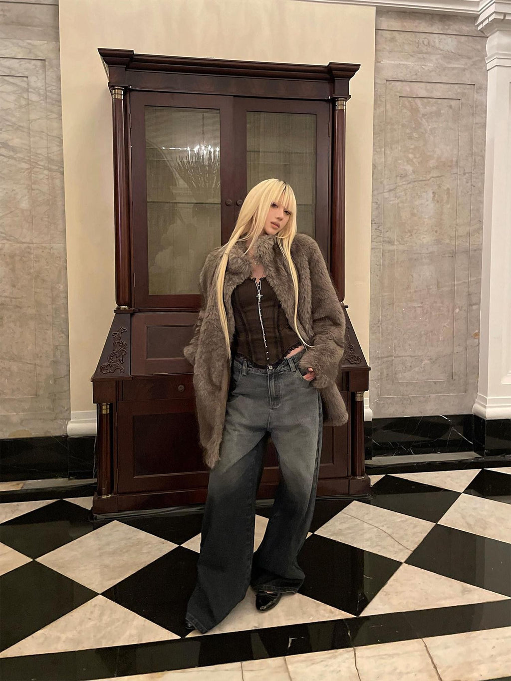 Rase le sol Mocha Oversized Mid Length Faux Shearling Women's Faux Fur Coats