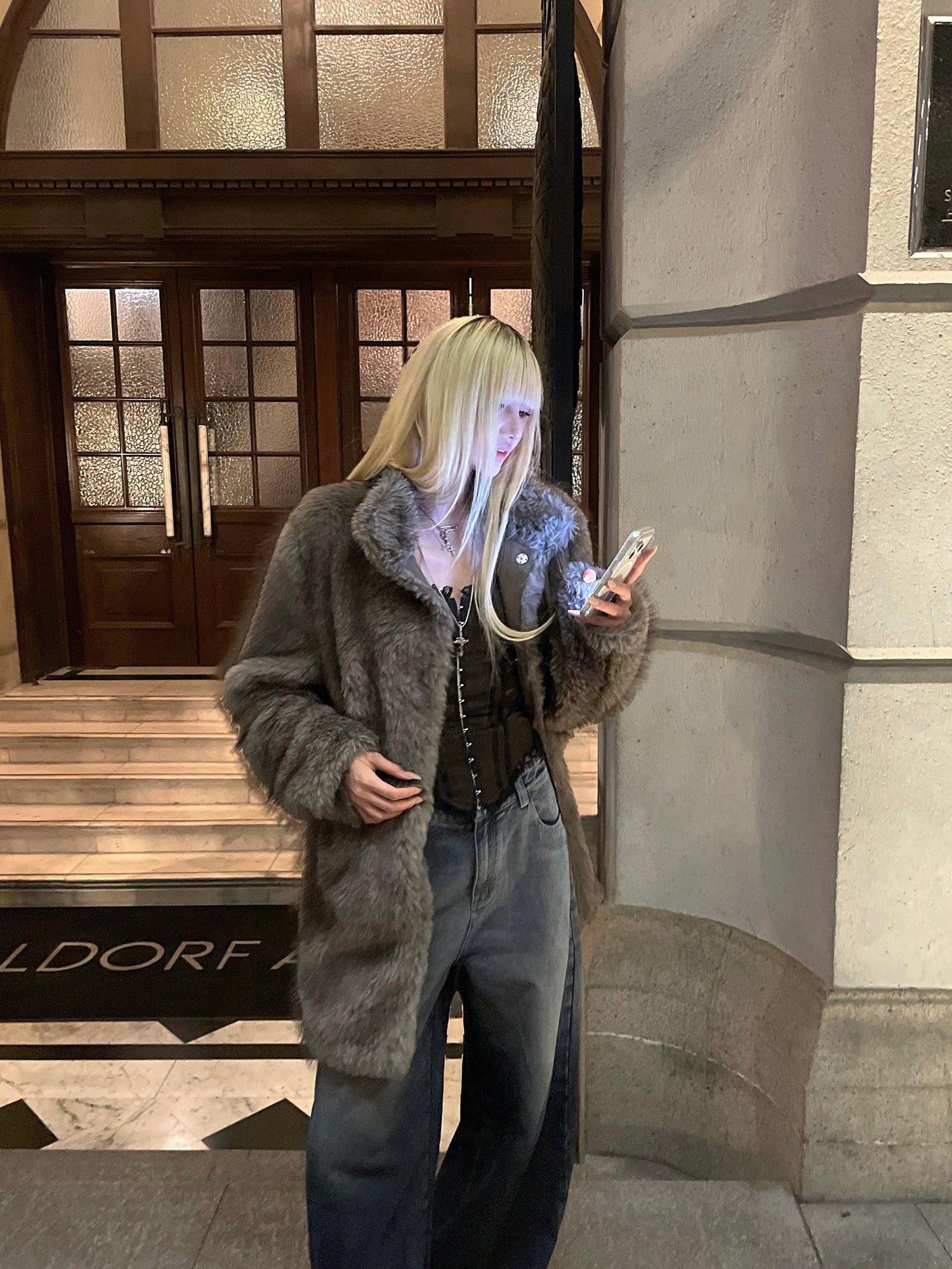 Rase le sol Mocha Oversized Mid Length Faux Shearling Women's Faux Fur Coats