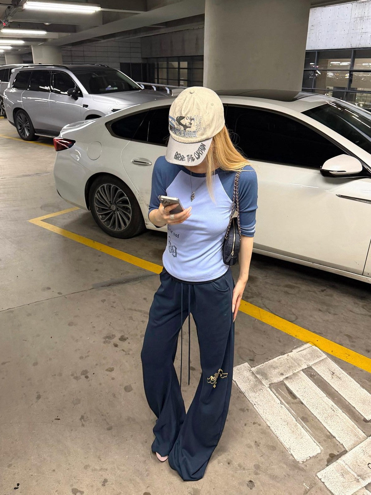 Rase le sol Navy Cross Scepter Curved Blade Print Low Rise American Women's Sweatpants