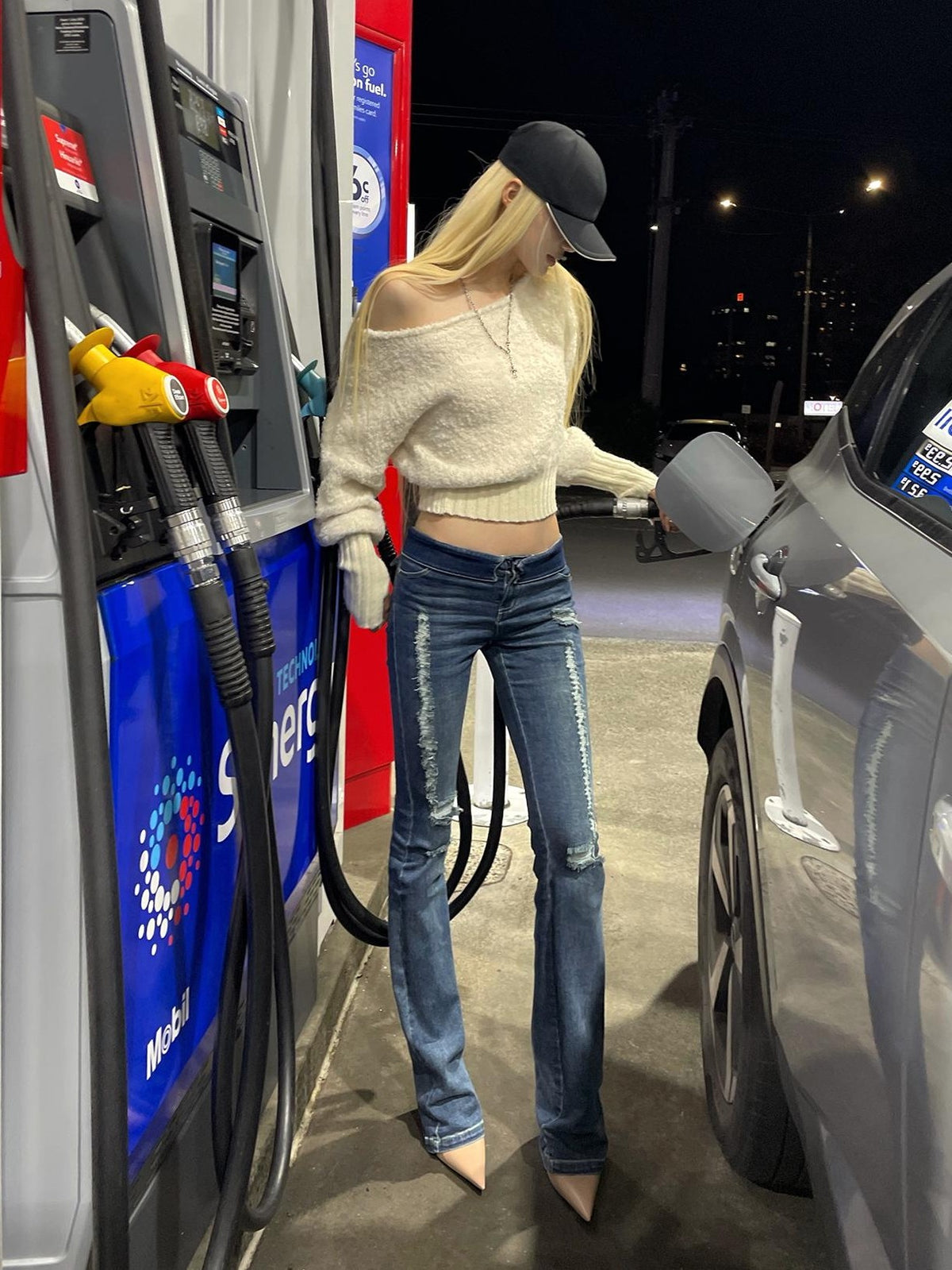 Rase le sol Off Shoulder Cropped Fuzzy Knit Women's Polyester Sweaters