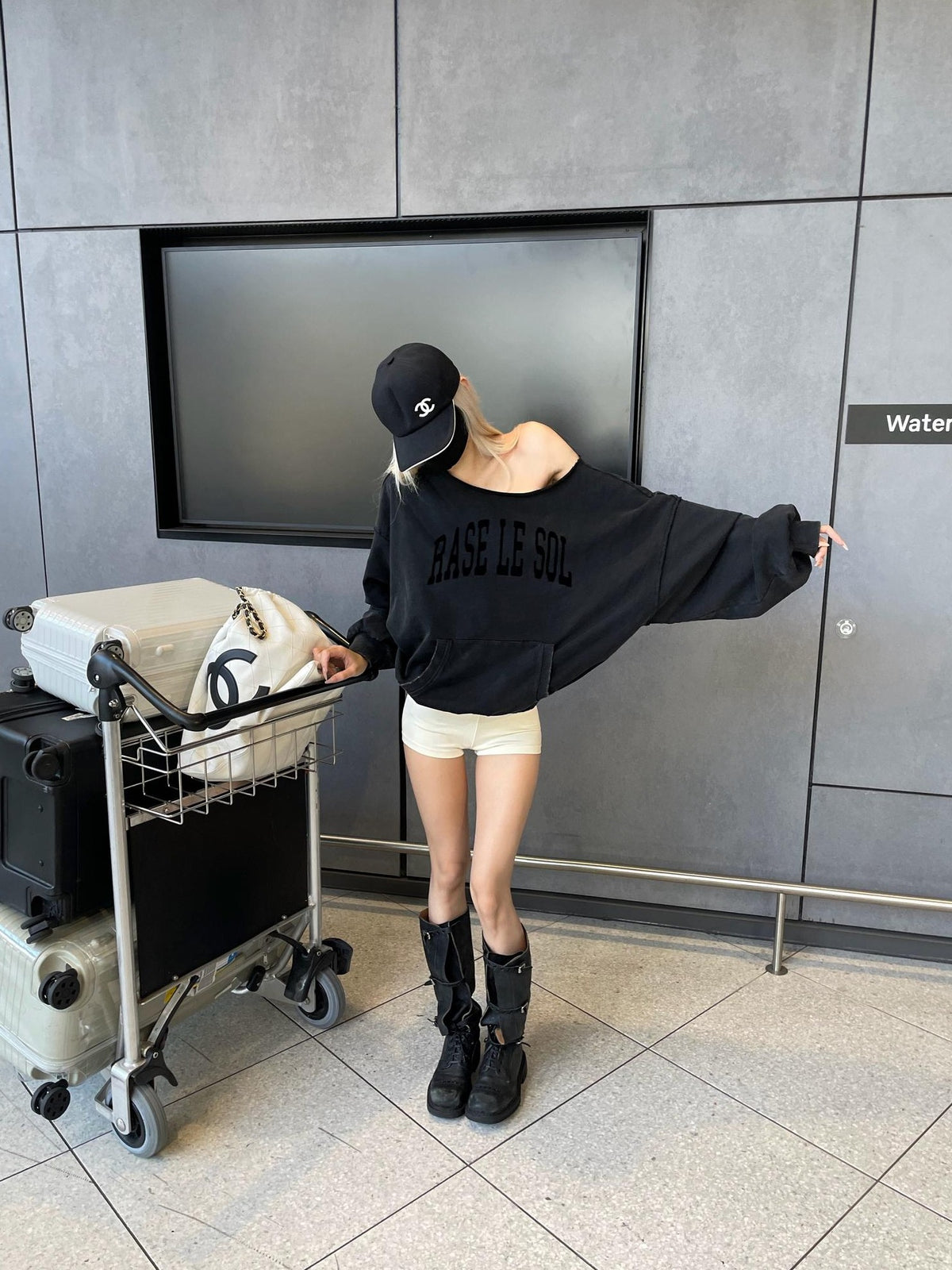 Rase le sol Off Shoulder Printed Washed Black Loose Women's Cotton Sweatshirts