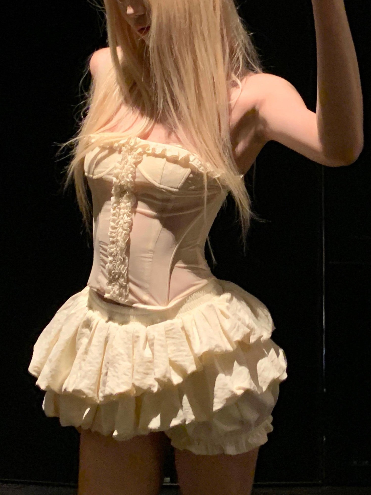 Rase le sol Off White Cream Double Layer Ruffled Bubble Hem Short Women's Tiered Skirts