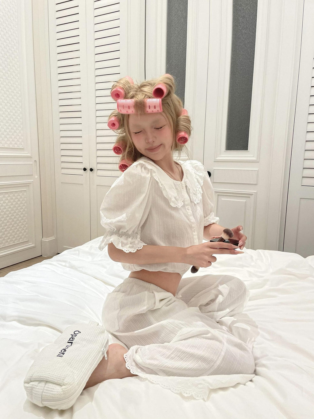 Rase le sol Peter Pan Collar Lace Trim Cropped Women's Lace Casual Top & Pants Sets