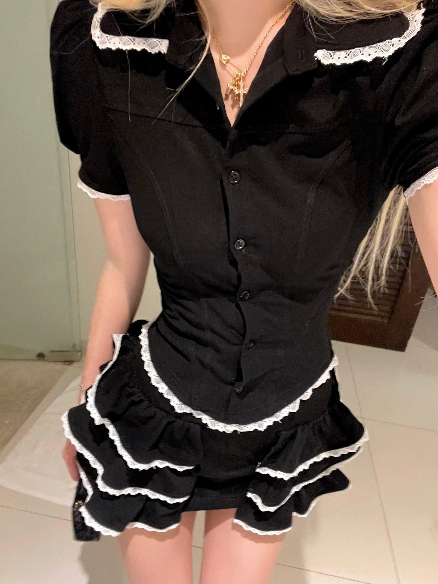 Rase le sol Peter Pan Collar Puff Sleeve Women's Tiered Ruffle Skirt Matching Skirt Sets