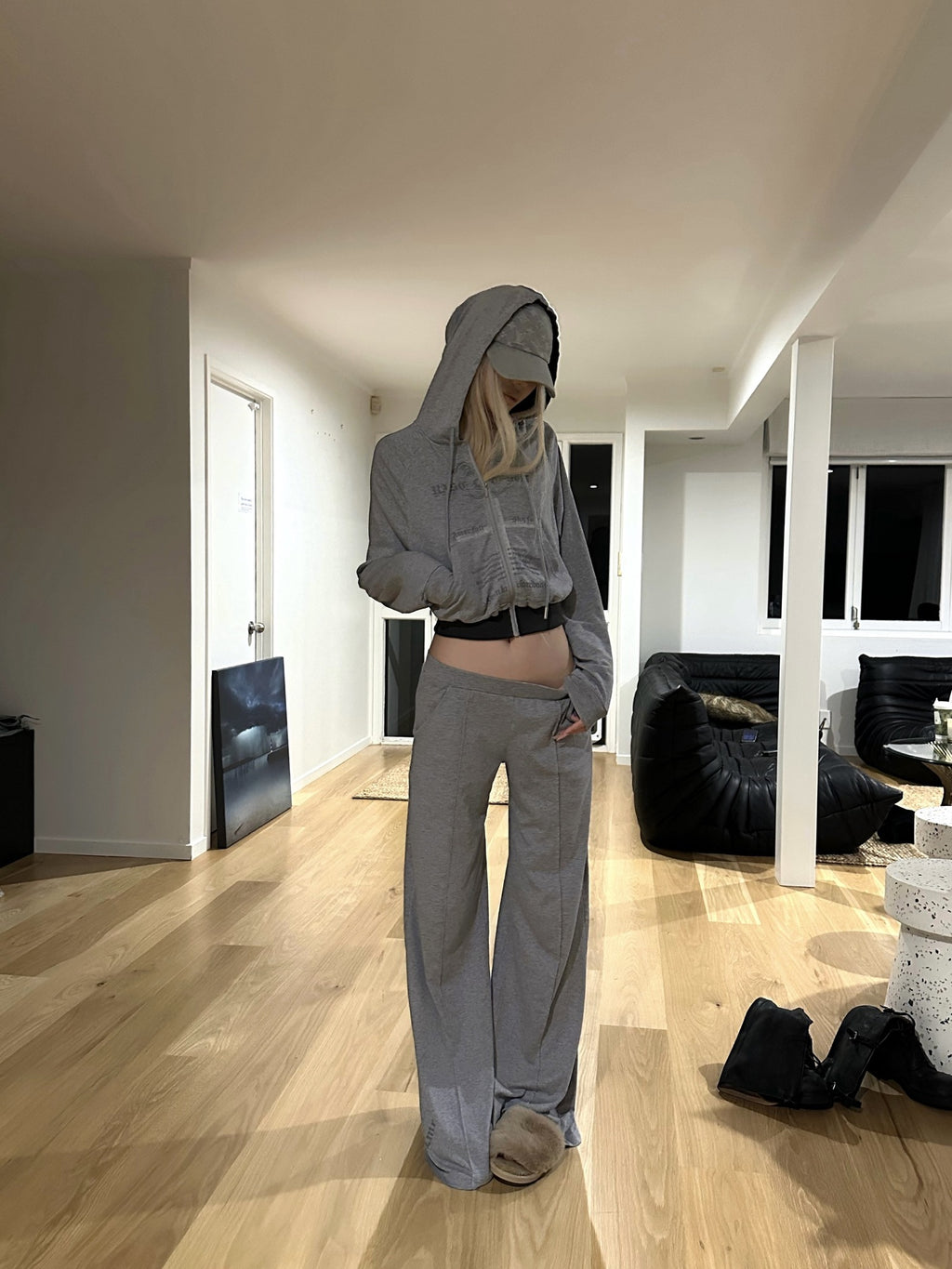 Rase_le_sol_Print_Hooded_Cropped_Relaxed_Fit_Cotton_Blend_Women's_Tracksuit_Sets_1071735600540_MISSTT