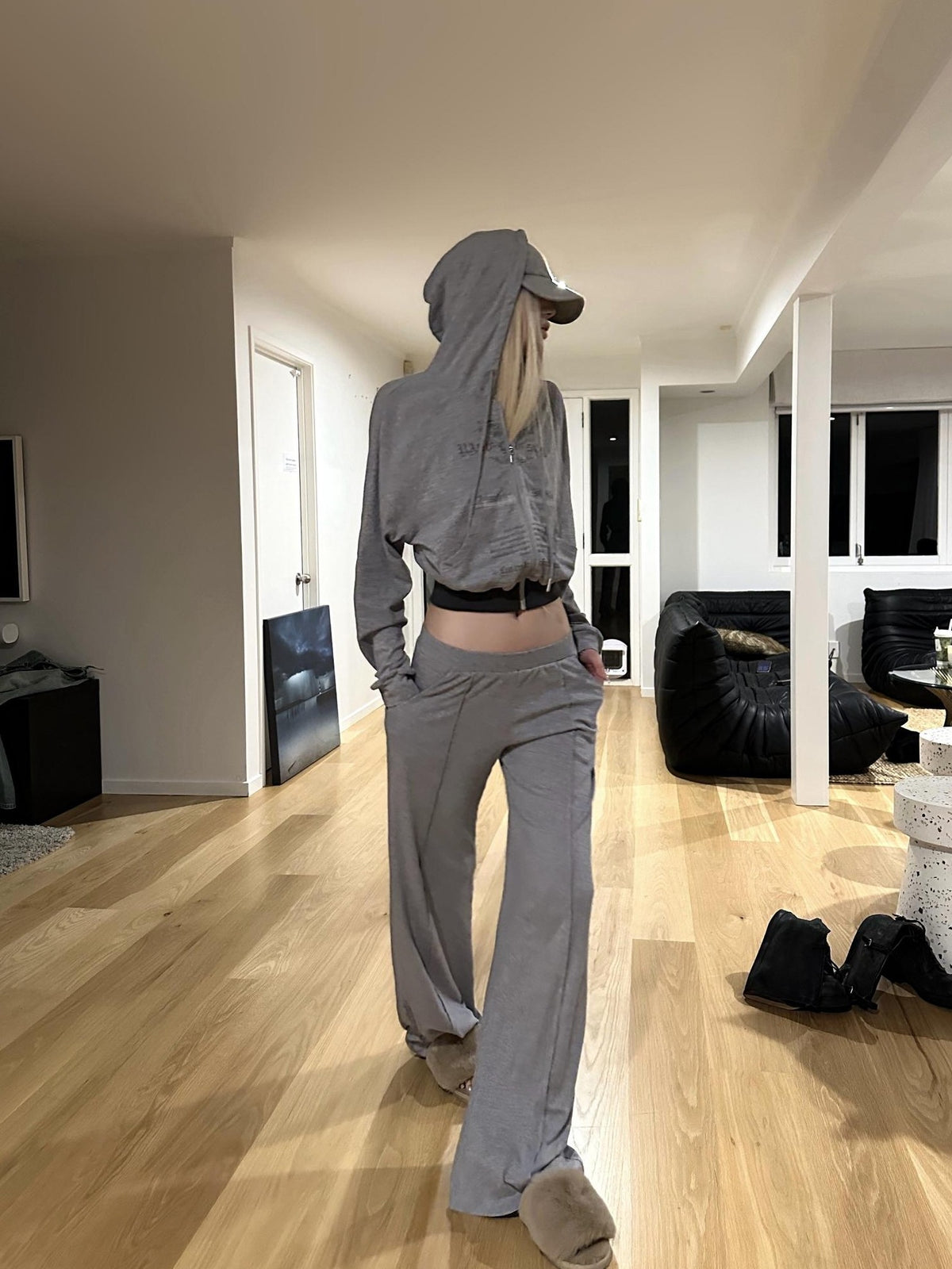 Rase le sol Print Hooded Cropped Relaxed Fit Cotton Blend Women's Tracksuit Sets