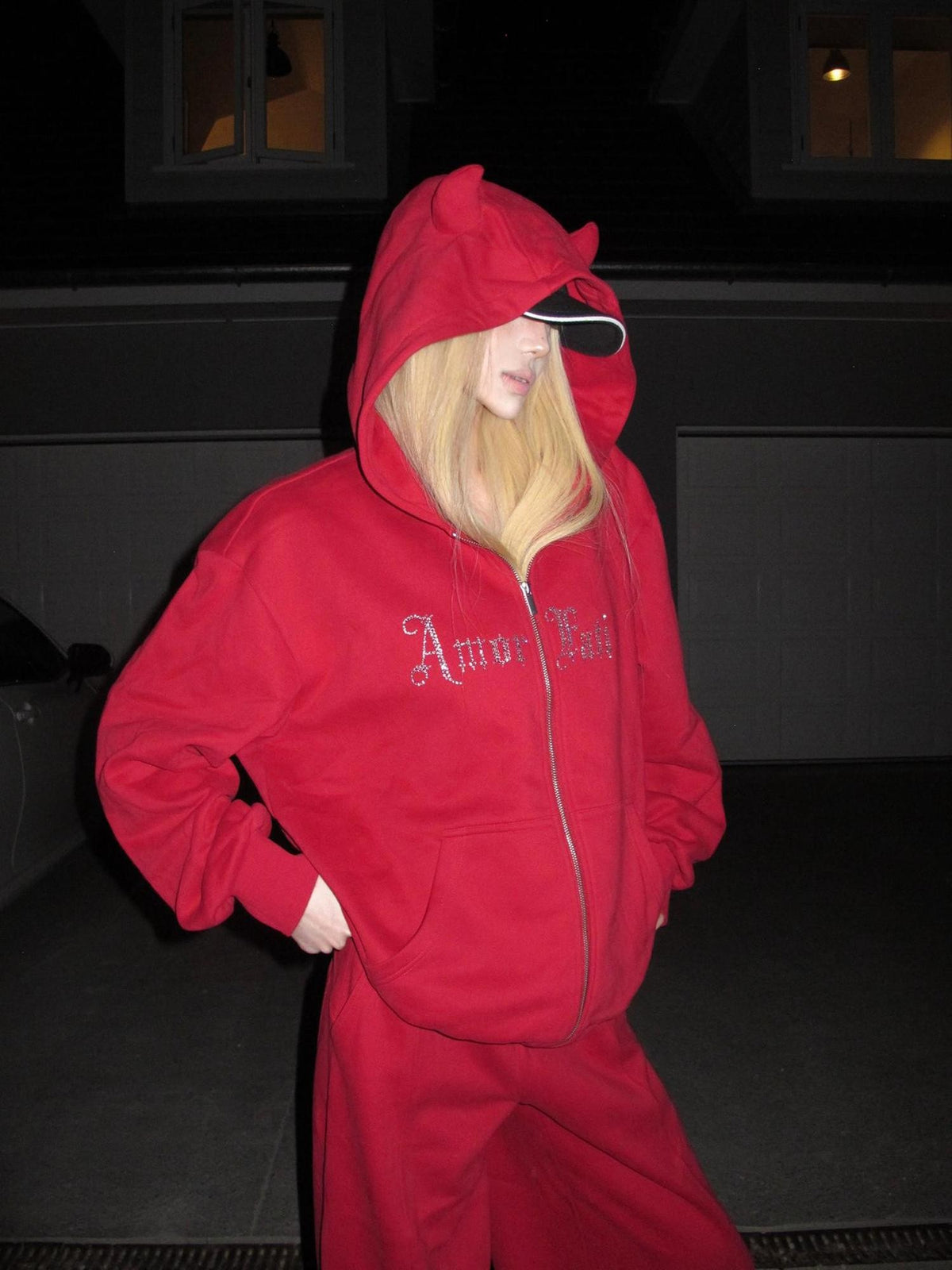 Rase le sol Red Devil Horn Rhinestone Embroidered Letter Hooded Women's Cotton Tracksuit Sets