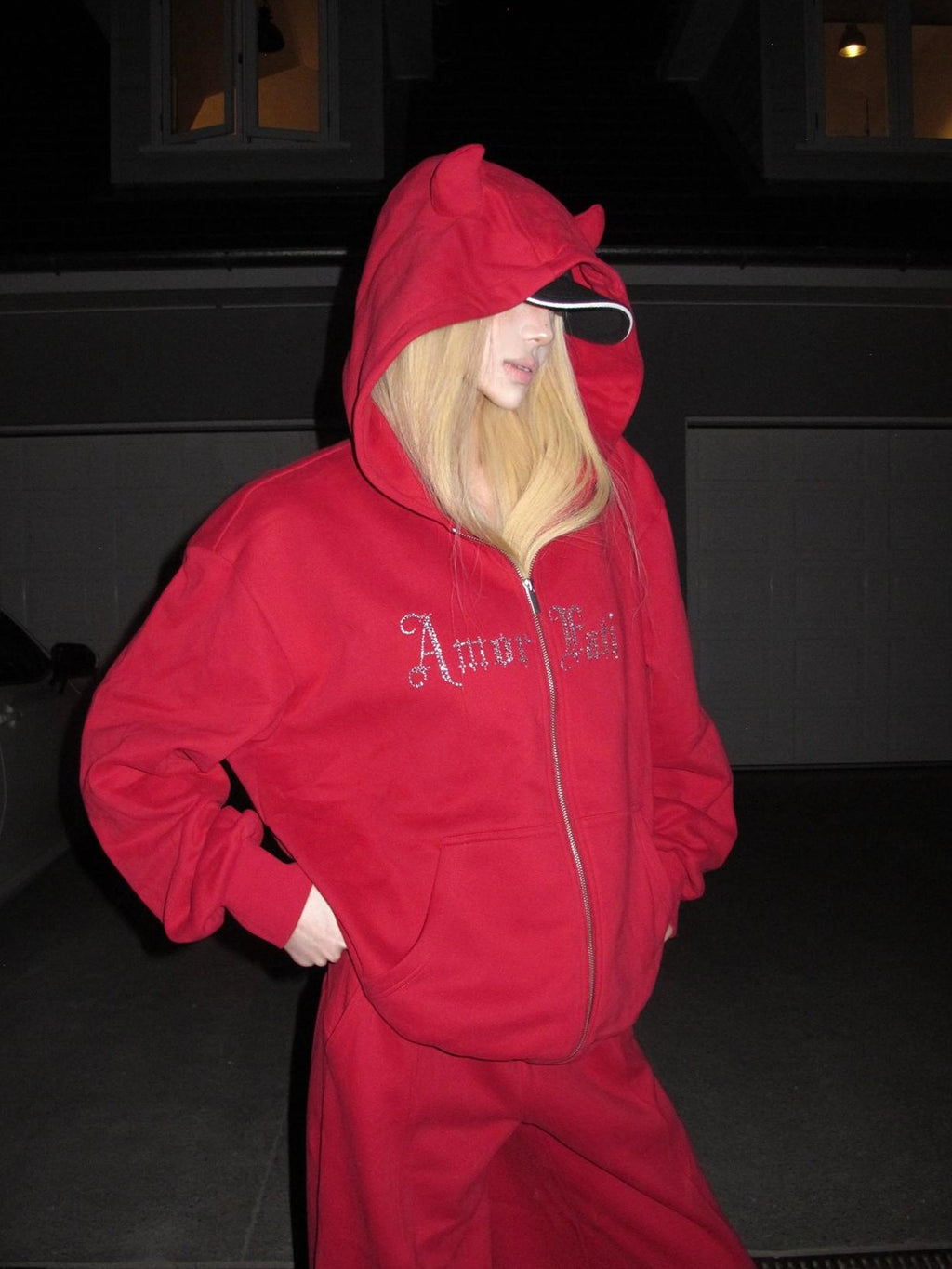 Rase le sol Red Devil Horn Rhinestone Embroidered Letter Hooded Women's Cotton Tracksuit Sets