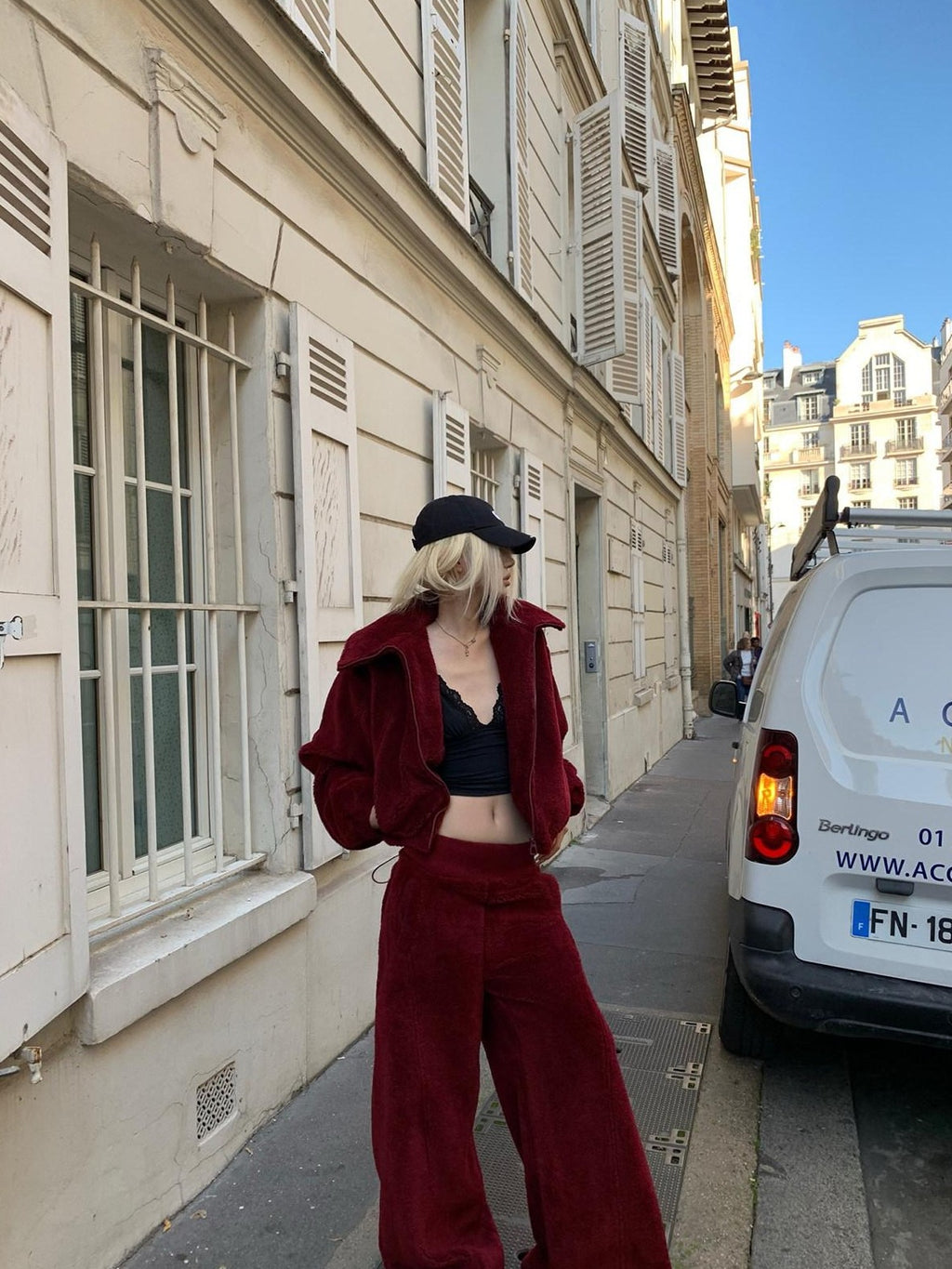 Rase le sol Red Oversized Cropped Women's Polar Fleece Casual Top & Pants Sets