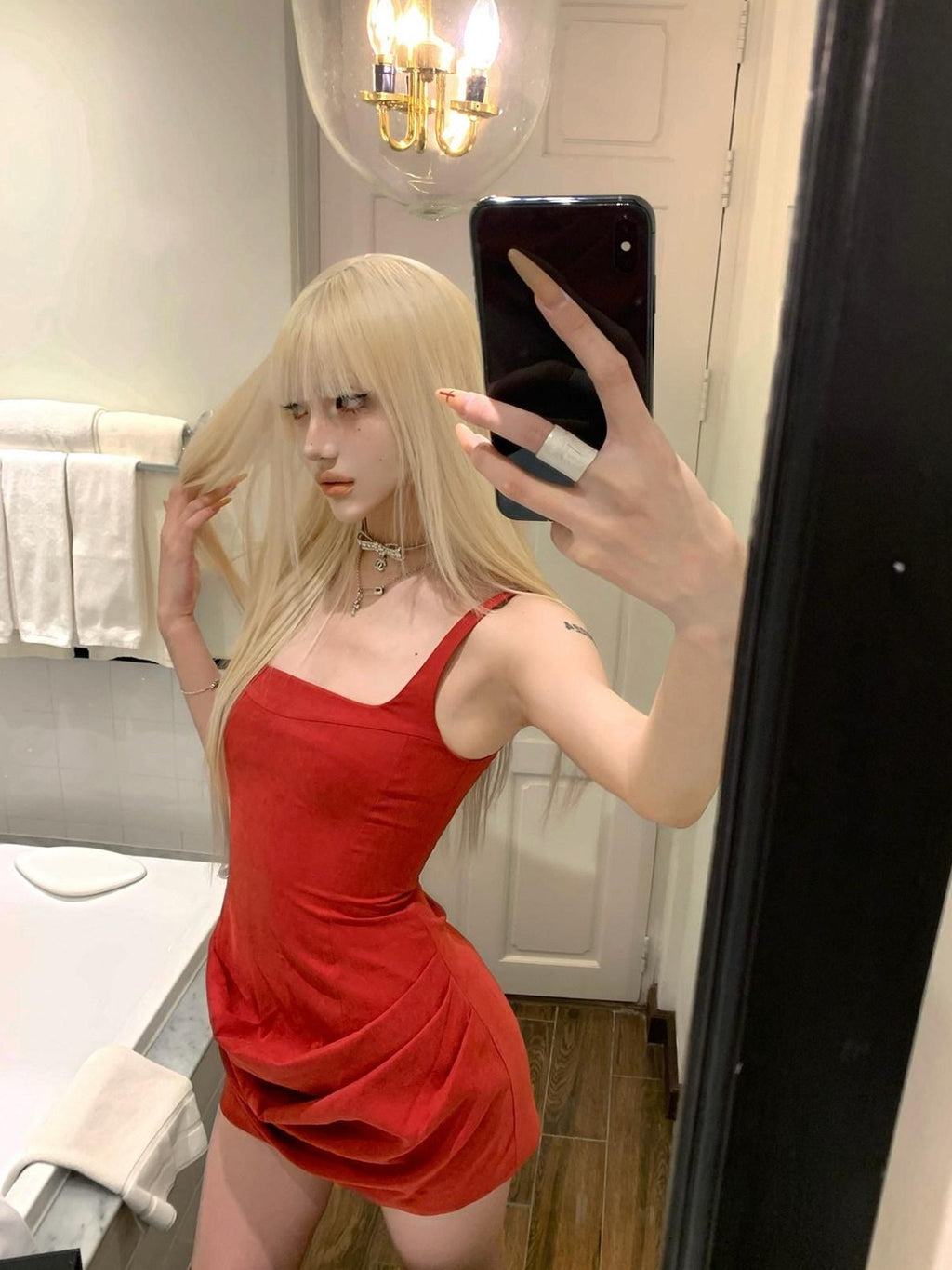 Rase le sol Red Spaghetti Strap Cinched Waist Hip Hugging Women's Bodycon Mini Dresses