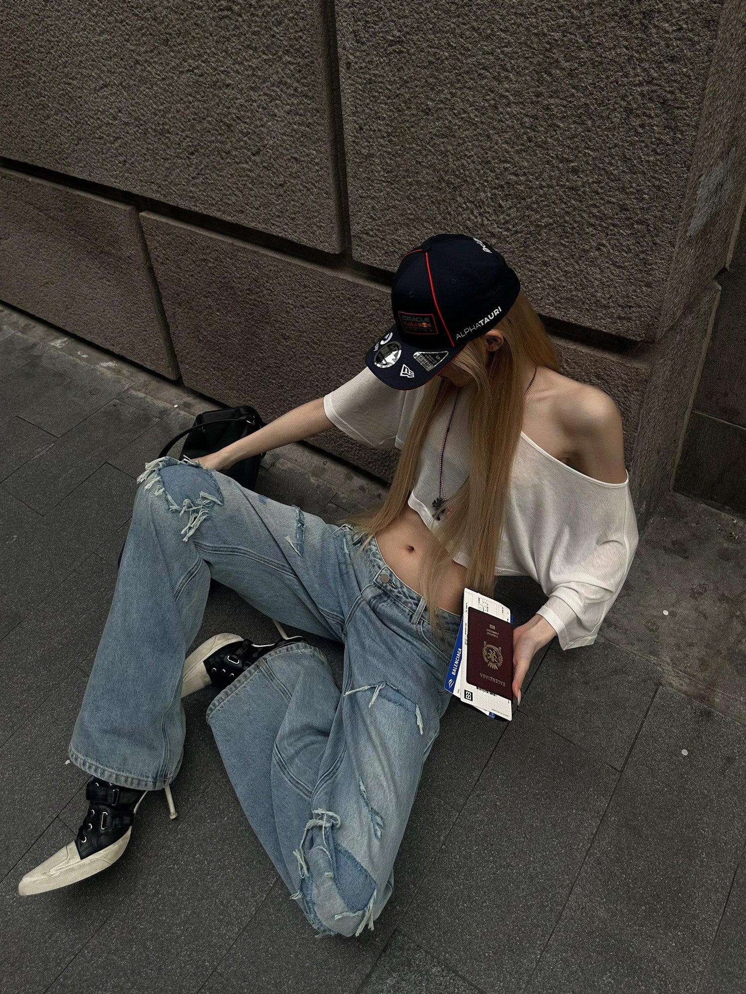 Rase le sol Relaxed Faux Layered Distressed Whisker Women's Denim Straight-leg Jeans