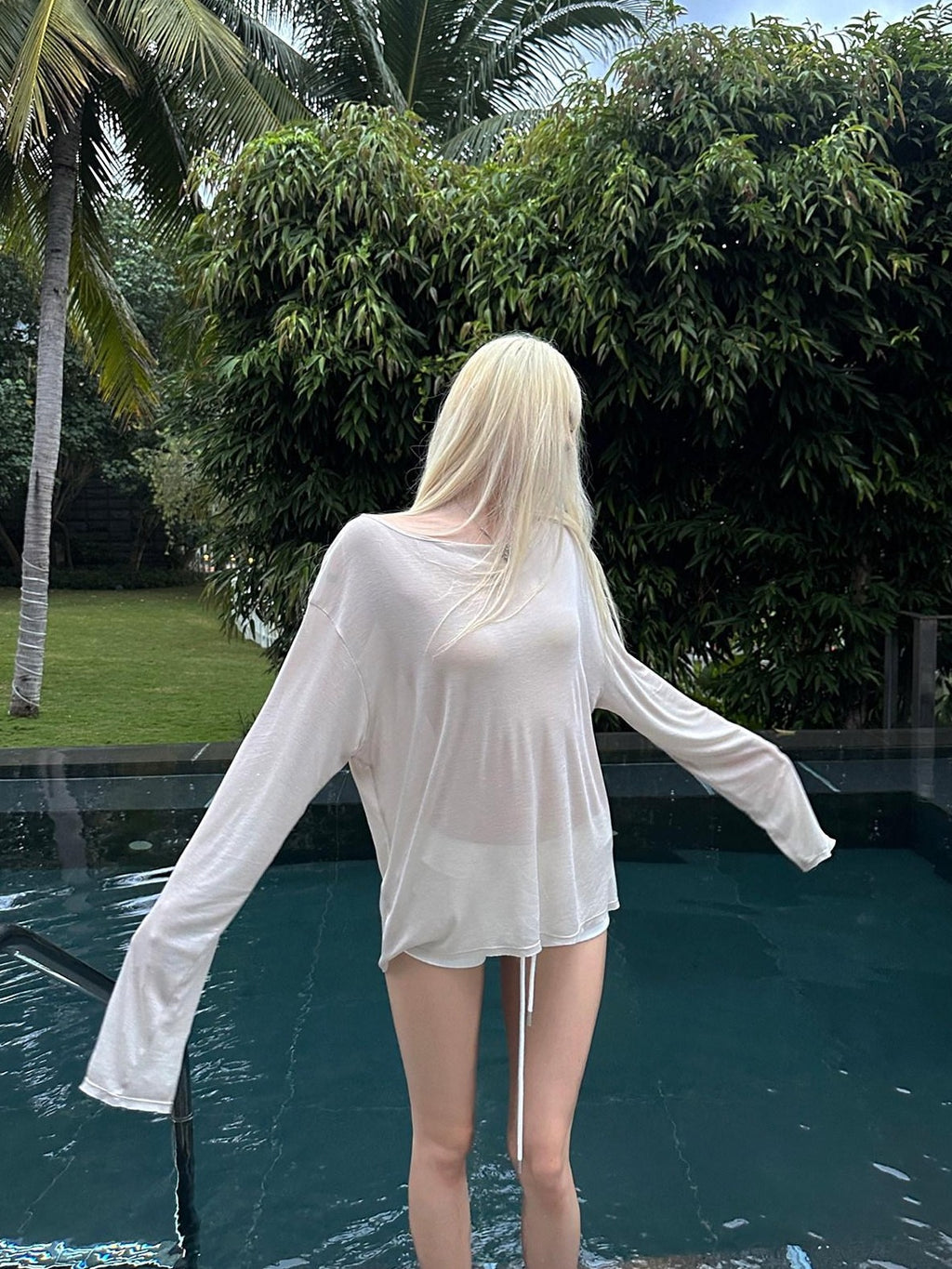 Rase le sol Relaxed Sun Protective Semi Sheer Women's Tencel Long Sleeve T-shirts