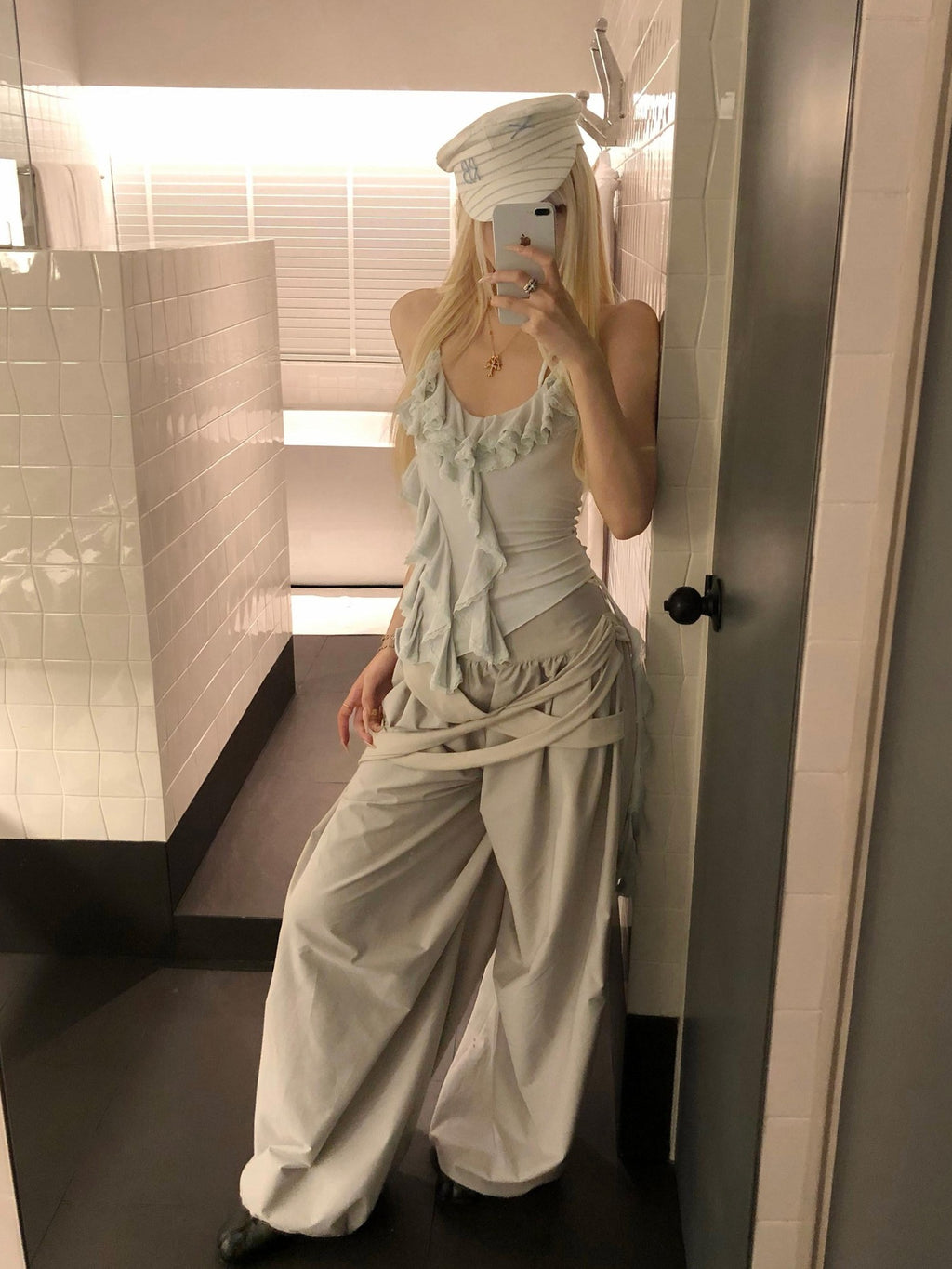 Rase le sol Sea Salt Mint Ruffle Ribbon Tie Neck Halter Women's Halter Tops