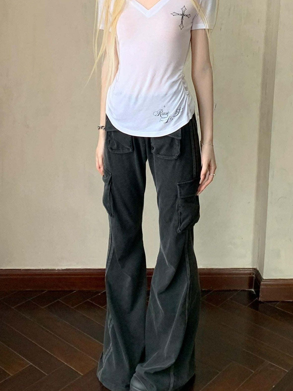 Rase le sol Side Cross V-neck Women's Slim Fit Set In Shoulder Short Sleeve T-shirts