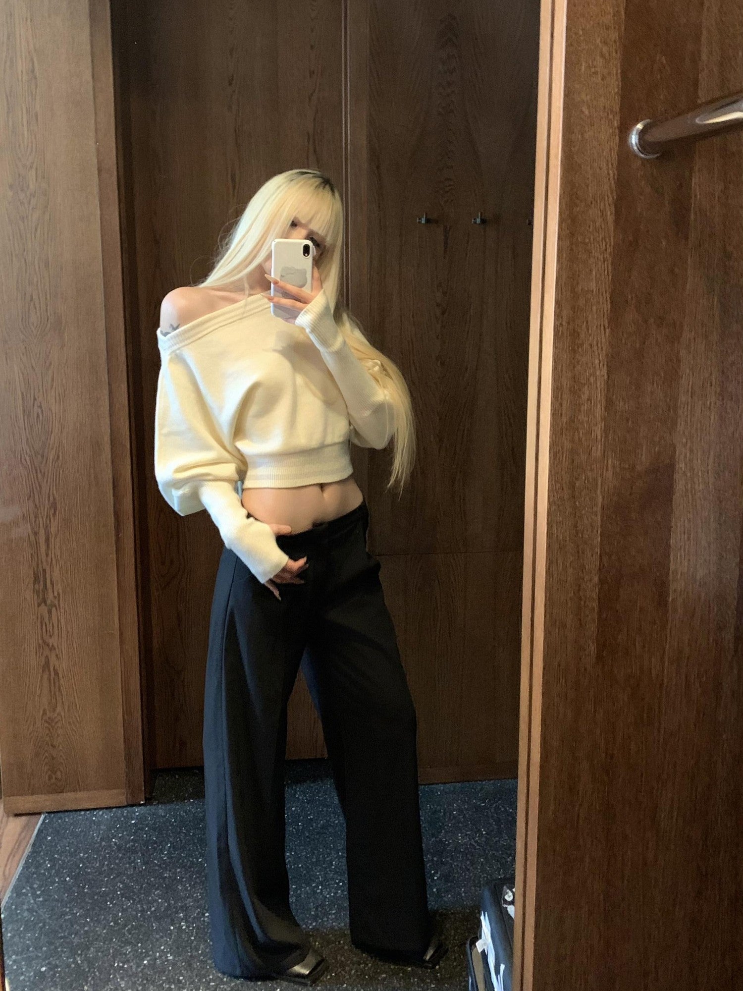 Rase le sol Soft Cloudlike Cropped Relaxed Women's Cloud Knit Pullover Off-shoulder Sweaters