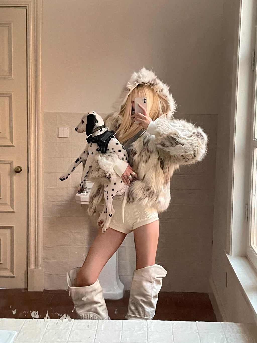 Rase le sol Spotty Reversible Plush Lined Thick Shaggy Women's Eco Friendly Faux Fur Coats