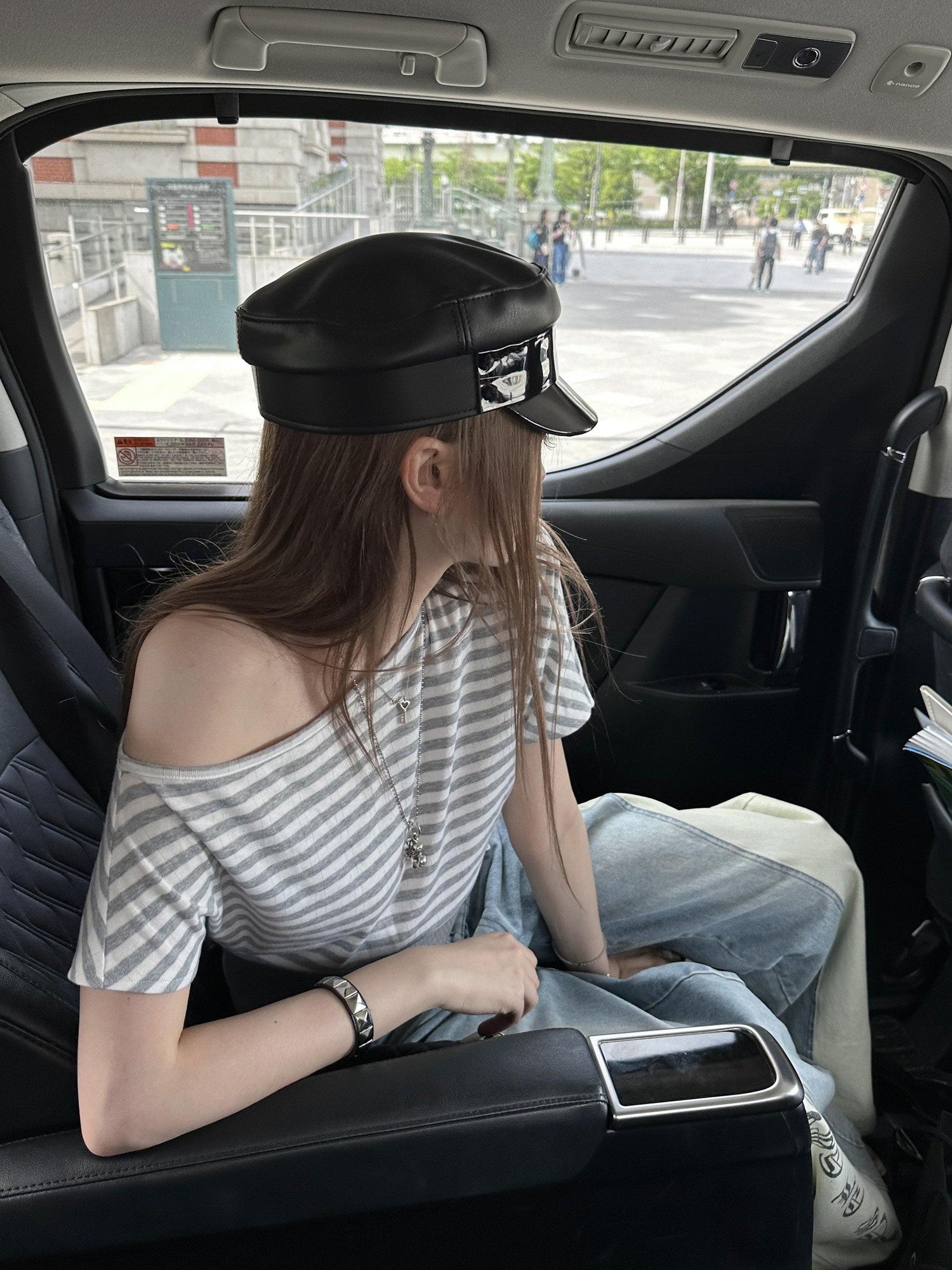 Rase le sol Striped Panelled Slanted Shoulder Short Sleeve Waist Cinch Women's Crop Tops